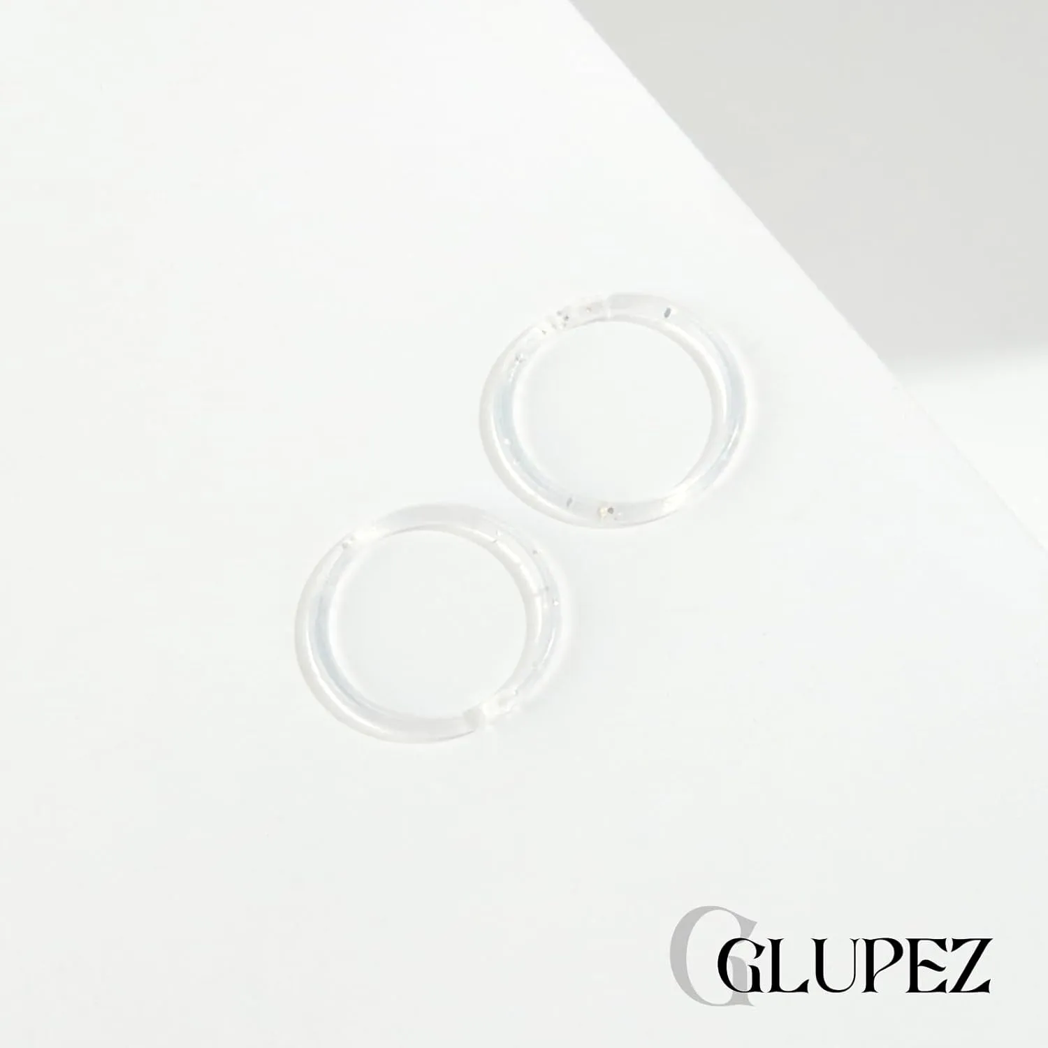 16G 20G Nose Septum Rings Acrylic Nose Nostril Hinged Hoop Ring Flexible Nose Rings Retainer Earring Clicker Helix Cartilage Piercing Jewelry for Women Men 8MM 10MM