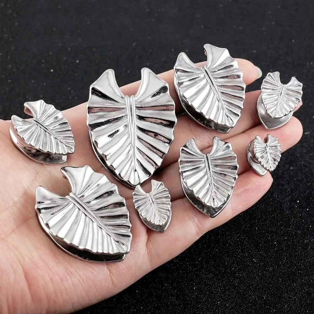 2PCS 8mm-25mm (0G-1") Novelty Leaf Saddle Hanger Gauges Plugs for Stretched Ears, Hypoallergenic 316 Stainless Steel Ear Tunnels Gauges Body Piercing Jewelry for Men Women