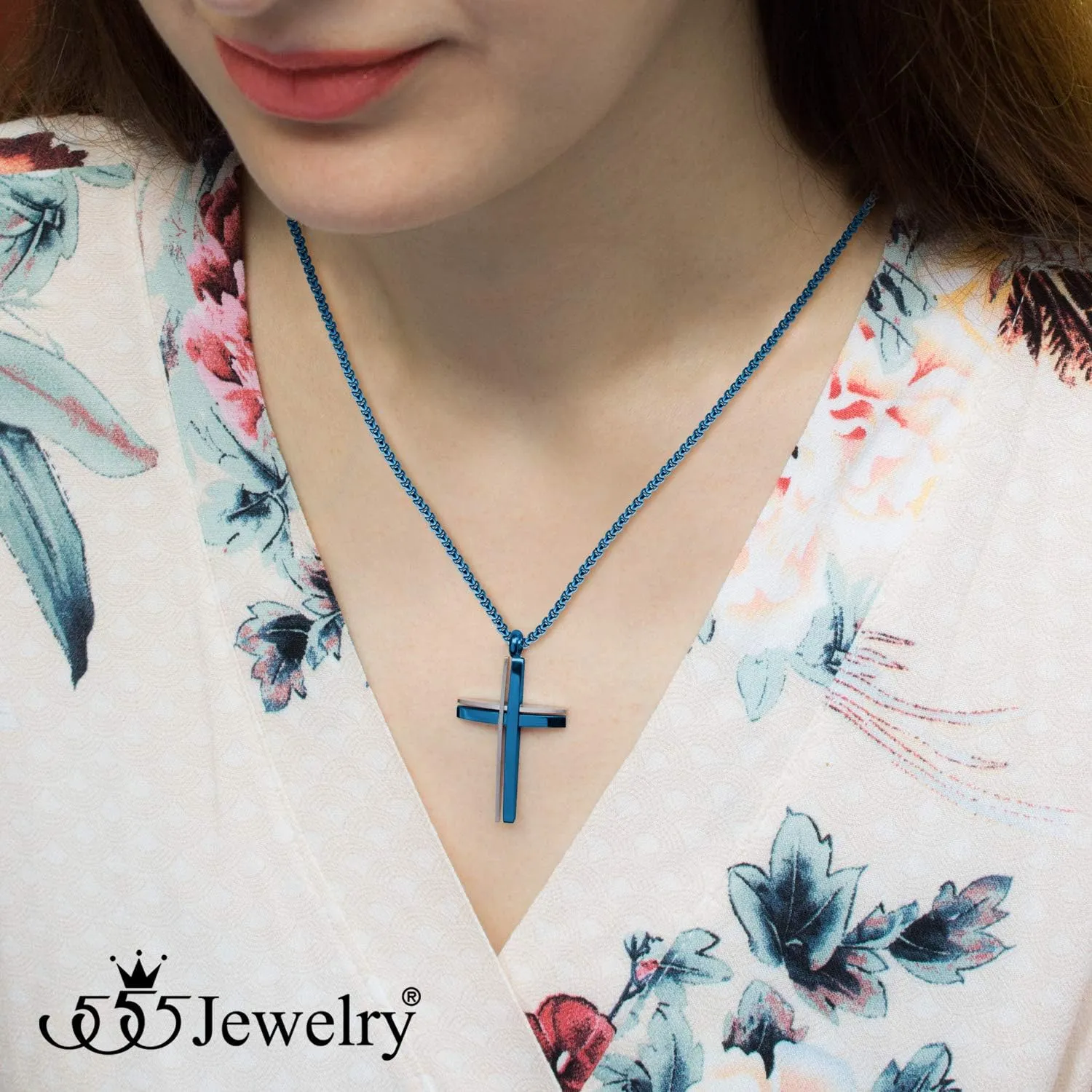 555Jewelry Grooved Stainless Steel Cross Necklace for Men and Women 16-24" Chain