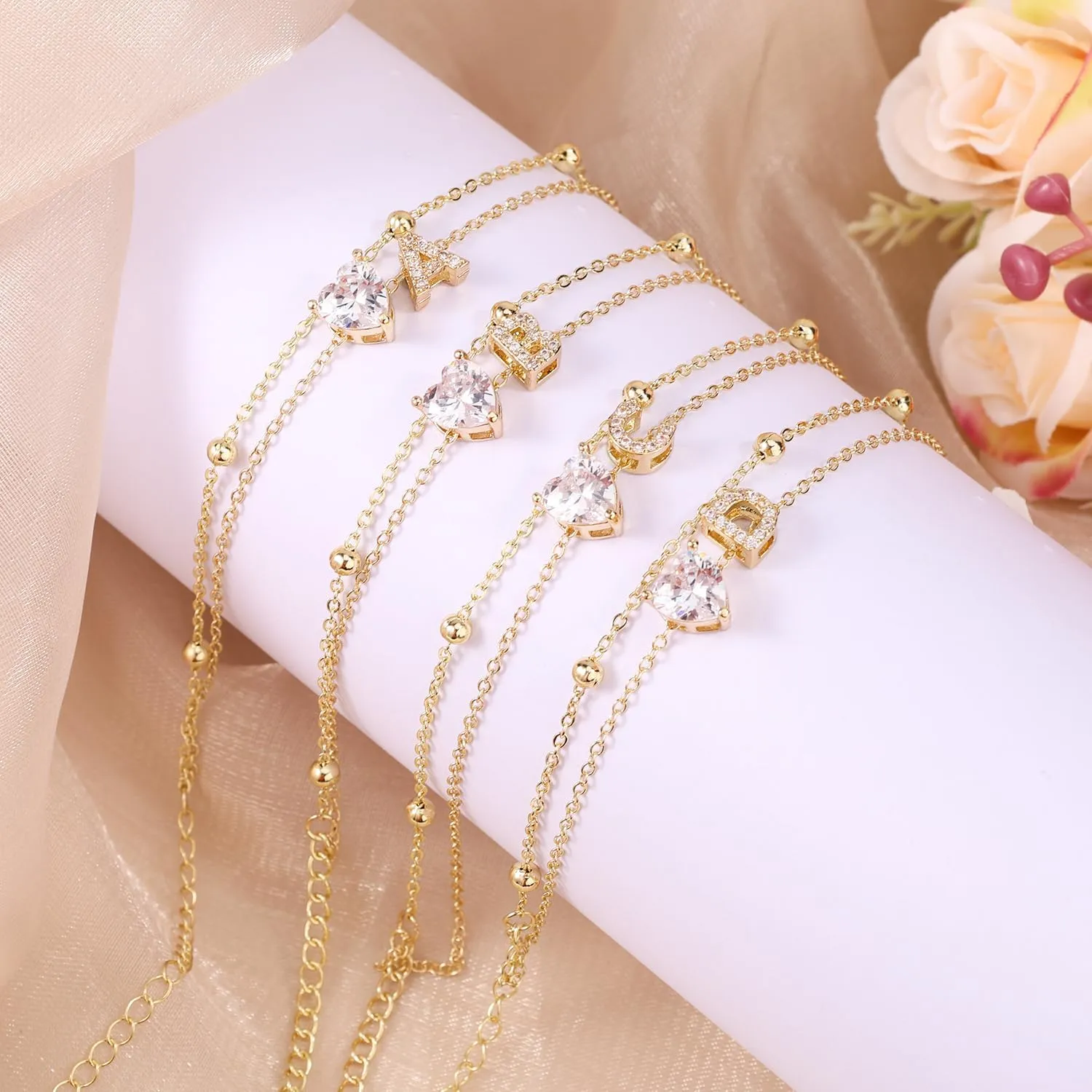Ankle Bracelet for Women, Adjustable Letter A-Z Dainty Heart Design Waterproof Gold Plated Initial Anklet Perfect Summer Beach Jewelry Alphabet Foot Chain Decorations and Gifts