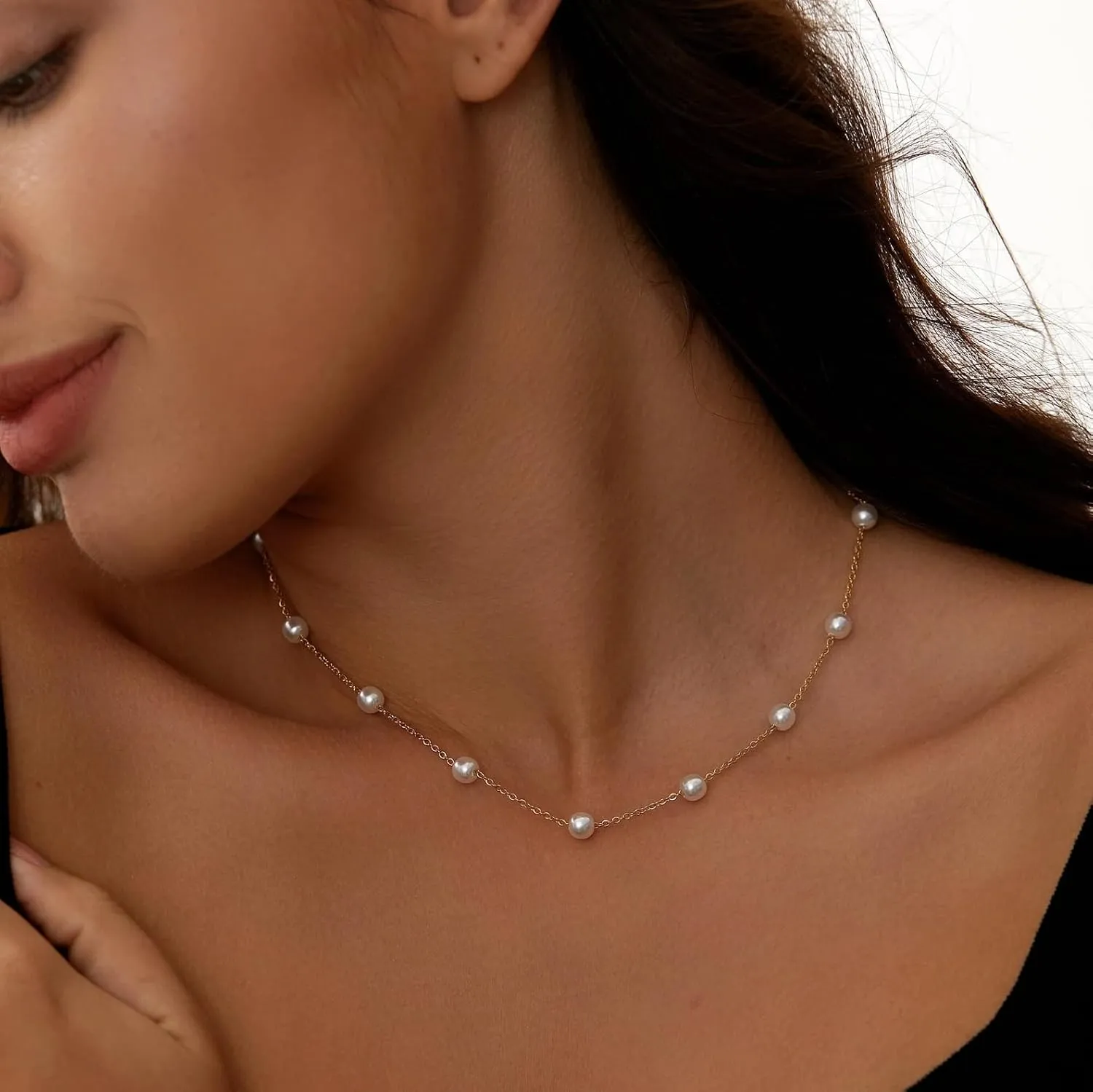 ASCOMY Dainty Pearl Necklaces for Women 14K Gold Plated Chunky Half Pearl Half Chain Toggle Necklace Minimalist Pearl Cuban Paper Clip Toggle Clasp Chain Everyday Jewelry