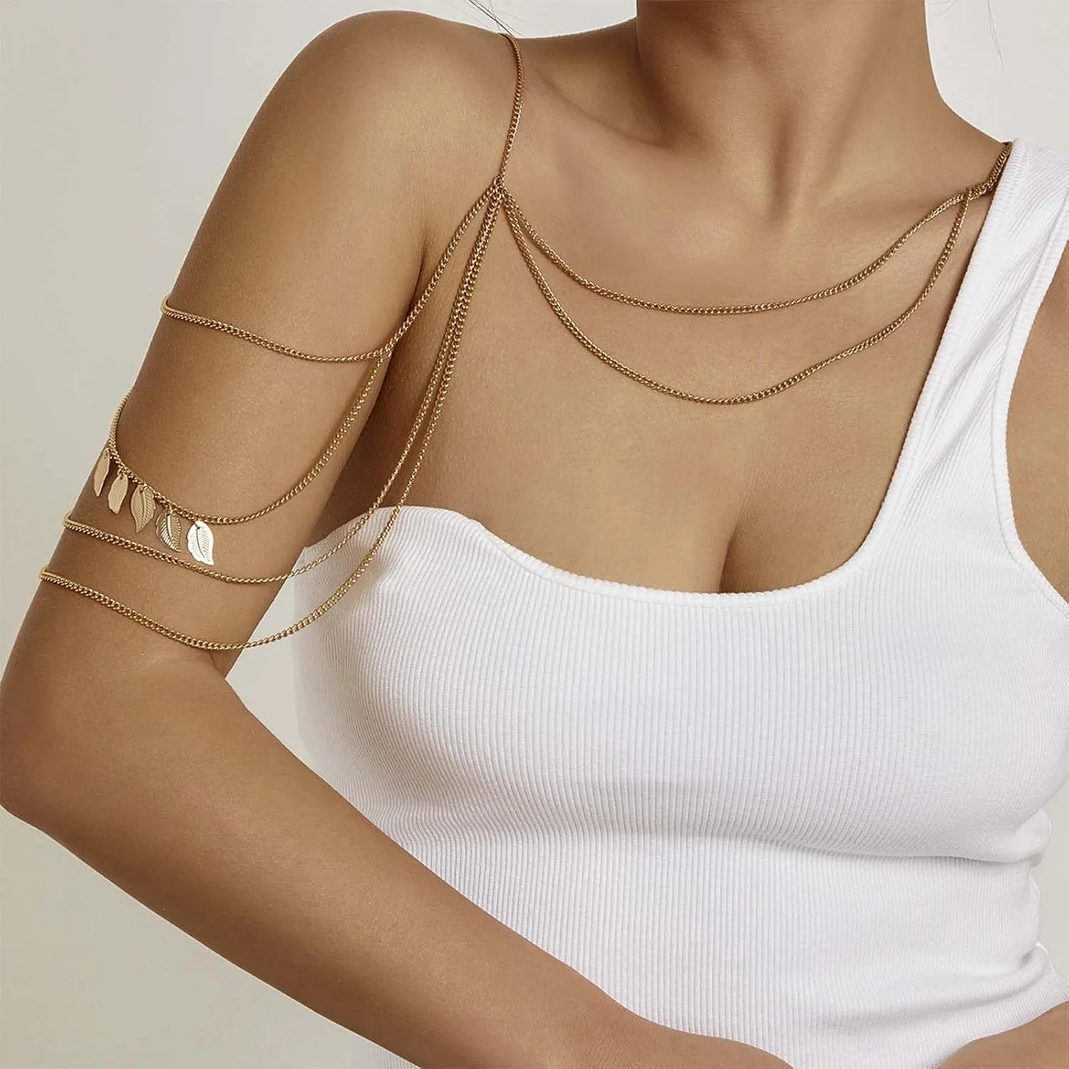 Boho Multilayer Body Chain Gold Leaf Fringe Shoulder Chain Necklace Layered Tassel Shoudler Harness Sexy Bra Chain Statement Shoulder Necklace Ethnic Style Jewelry for Women