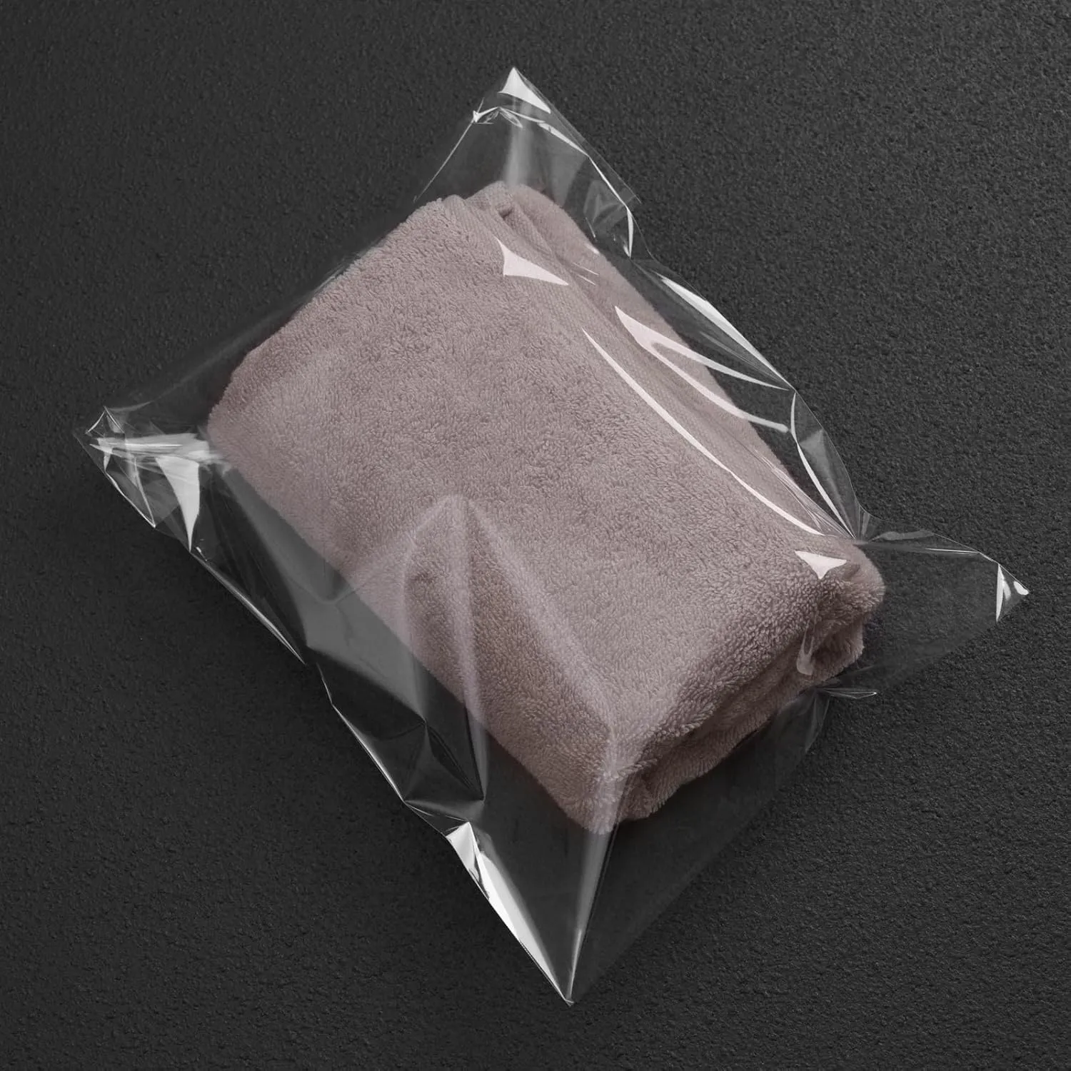 Brandon-super 200 Pack Sealing Cellophane Bags - Clear Cookie Bags Resealable, Self Adhesive for Packaging Gifts, Cookies - Candy Bags, Jewelry Bags, Sample Bags - 8X12 Inch