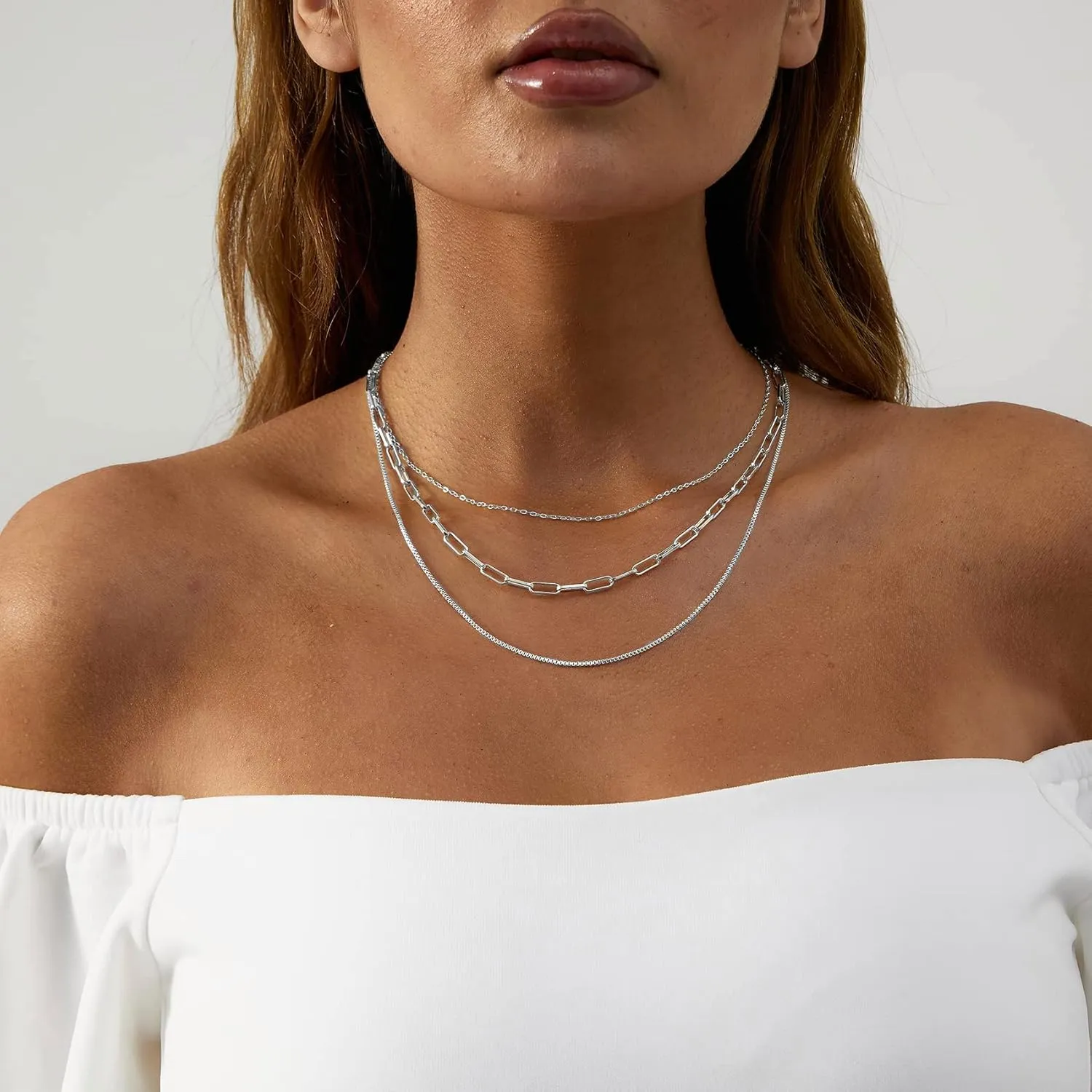 CAROVO Dainty Gold Necklace for Women 14K Plated Layered Chain Necklaces Trible Layering Paper Clip Chain Hammered Disc Link Necklace Shiny Twisted Rope Chain Necklace Jewelry