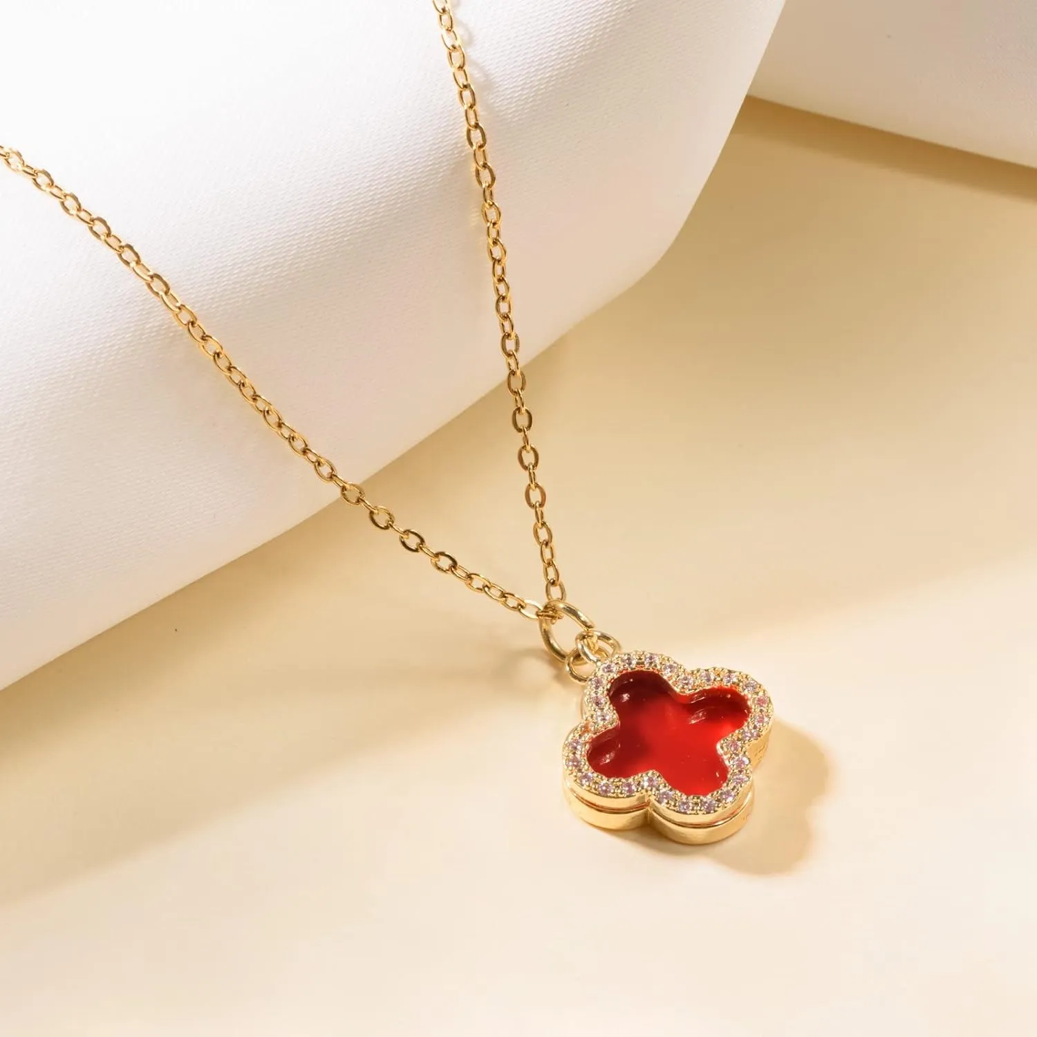 Clover Necklace For Women 14K Gold Plated/Silver Dainty Lucky Clover Pendent Necklace Trendy Four Leaf Clover Necklace Cute Simple Women's Jewelry Gift