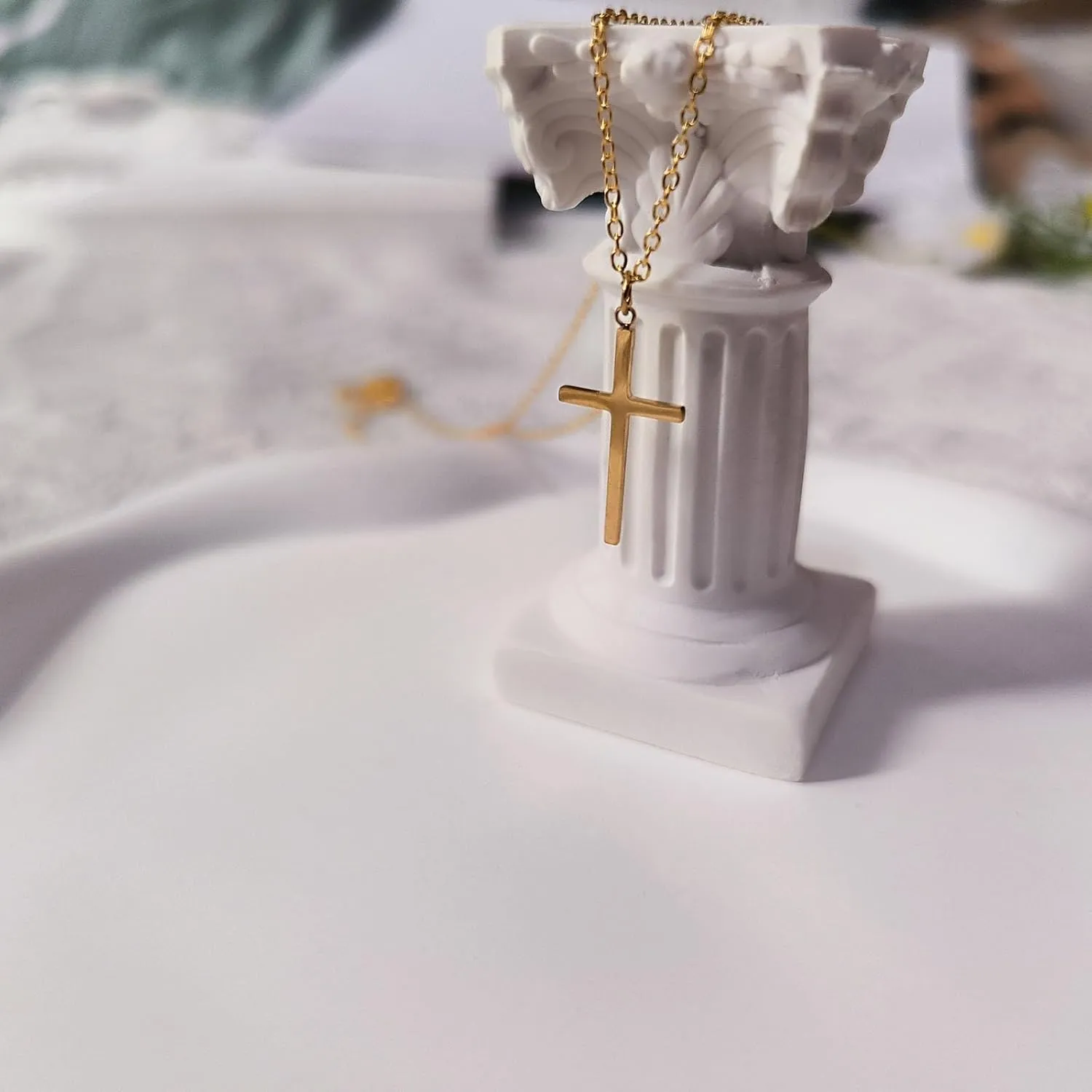 Cross Necklace for Women 18K Gold Plated Dainty Small Cross Choker Necklace Simple Trendy Sideways Cross Charm Necklaces Faith Jewelry Religious Minimalist Gift for Her