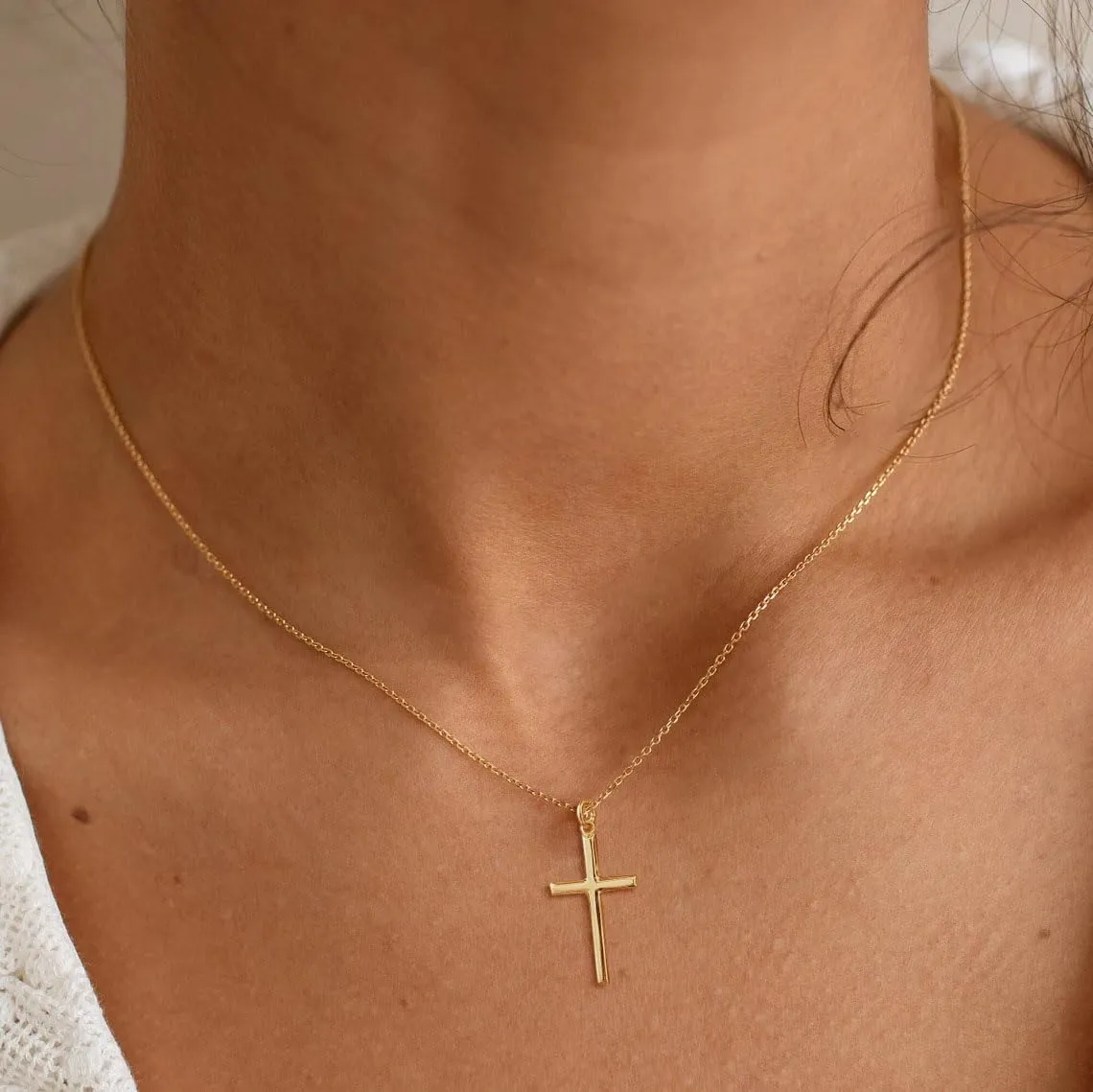 Cross Necklace for Women 18K Gold Plated Dainty Small Cross Choker Necklace Simple Trendy Sideways Cross Charm Necklaces Faith Jewelry Religious Minimalist Gift for Her