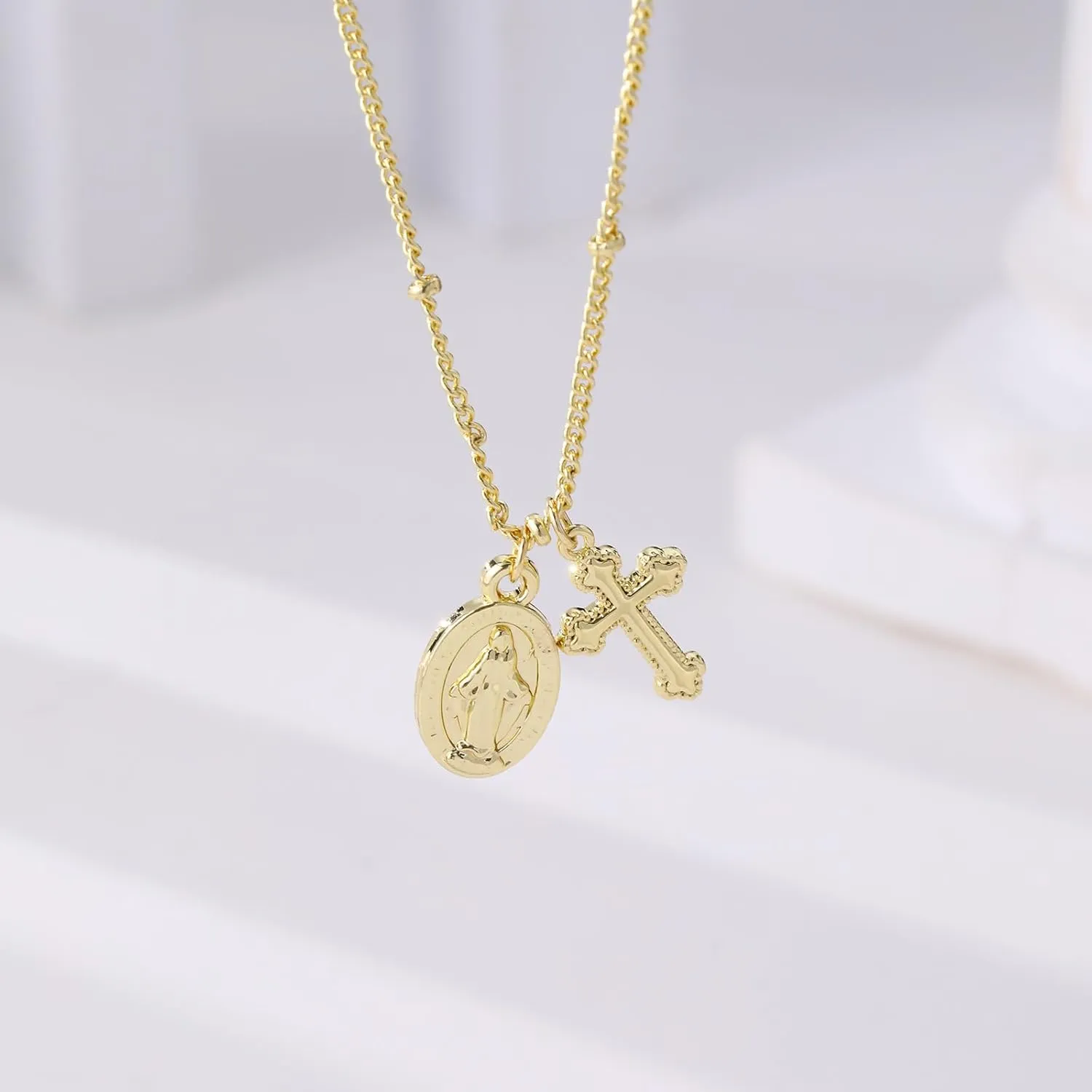 Cross Necklace for Women,Dainty 14K Gold/Silver Plated Cross Pendant Necklae Simple Zircon Diamond Cross Necklace Box Satellite Chain Gold Jewelry Gifts