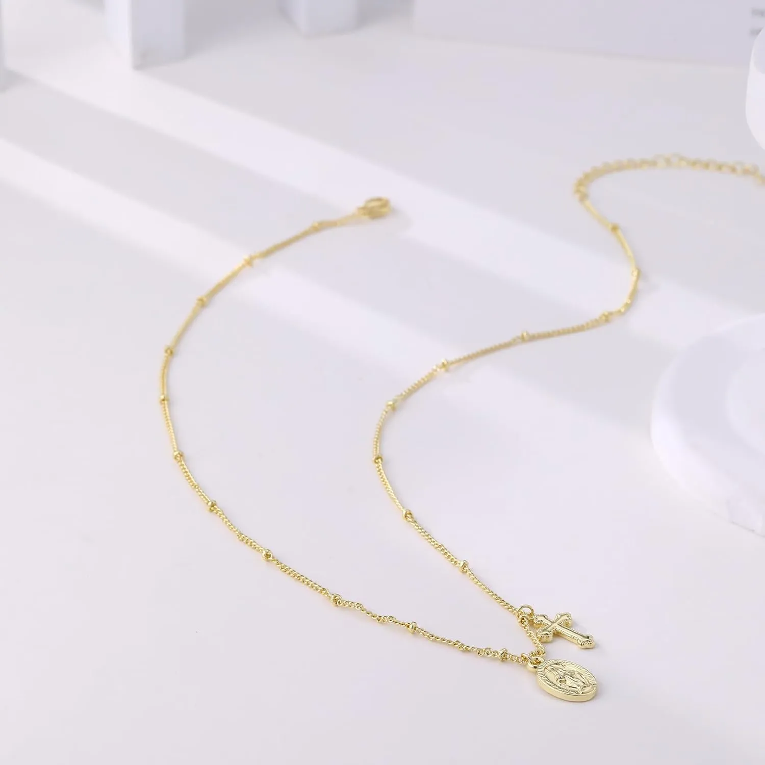 Cross Necklace for Women,Dainty 14K Gold/Silver Plated Cross Pendant Necklae Simple Zircon Diamond Cross Necklace Box Satellite Chain Gold Jewelry Gifts