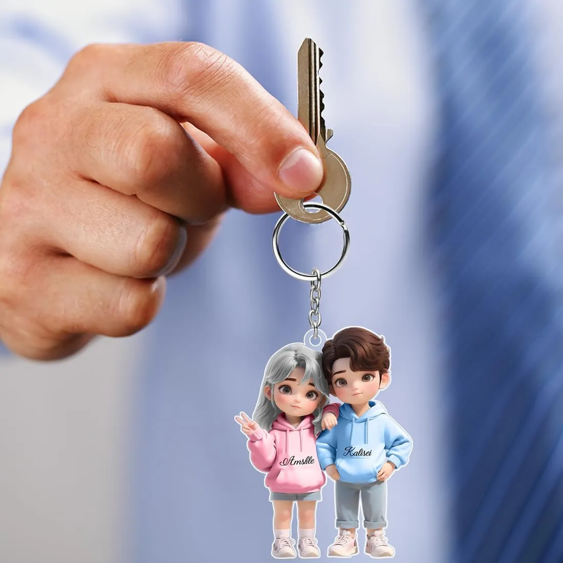 Custom Acrylic Keychain, Featuring a Lovely Walking Couple Design, A Thoughtful Personalized Gift for Lovers and Partners
