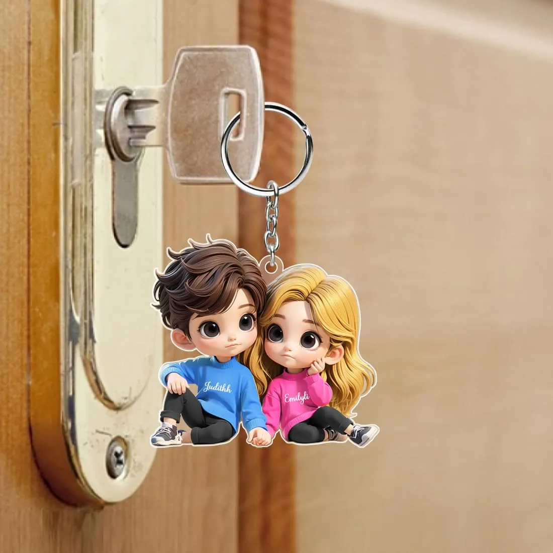 Custom Acrylic Keychain, Featuring a Lovely Walking Couple Design, A Thoughtful Personalized Gift for Lovers and Partners