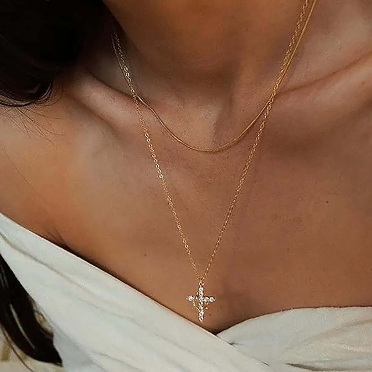 Dainty Cross Necklace for Women, Gold Cross Necklace With Crown Rotated Pendant Cubic Zirconia Diamond 18 K Gold Plated Cute Simple Cross Crown Jewelry for Women