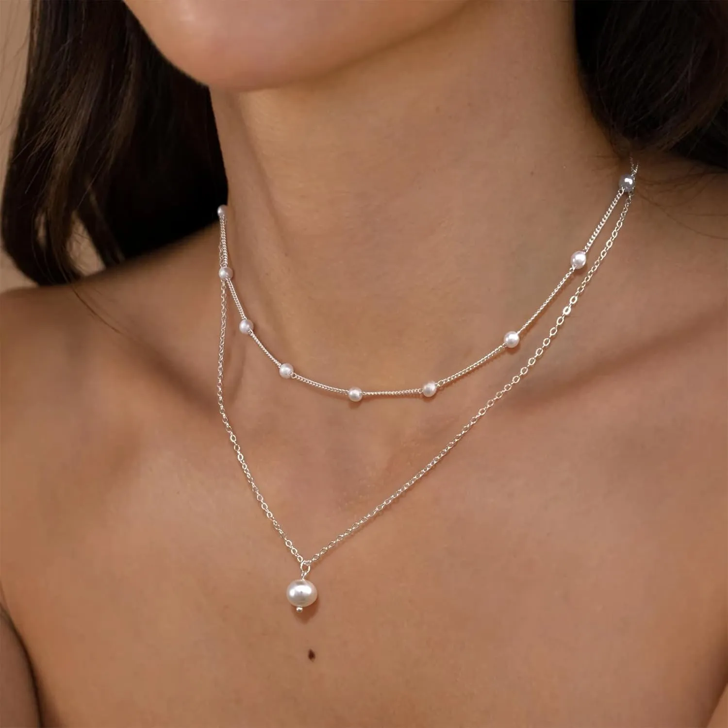 Dainty Pearl Pendant Necklaces for Women 14k Gold/Silver Plated Layered Pearl Chain Necklace Trendy Simple Box Paperclip Chain Pearl Necklace Gold Pearl Necklace Wedding Beach Gold Jewelry Gift for Women