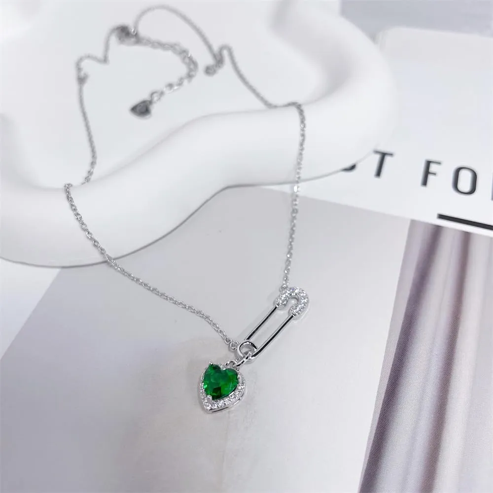 Dainty Safety Pin With Colorful Heart Charm Silver Plated Choker Necklace for Women Cubic Zirconia Love Paper Clip Pendant Necklaces Adjustbale Chain Fashion Y2K Jewlery