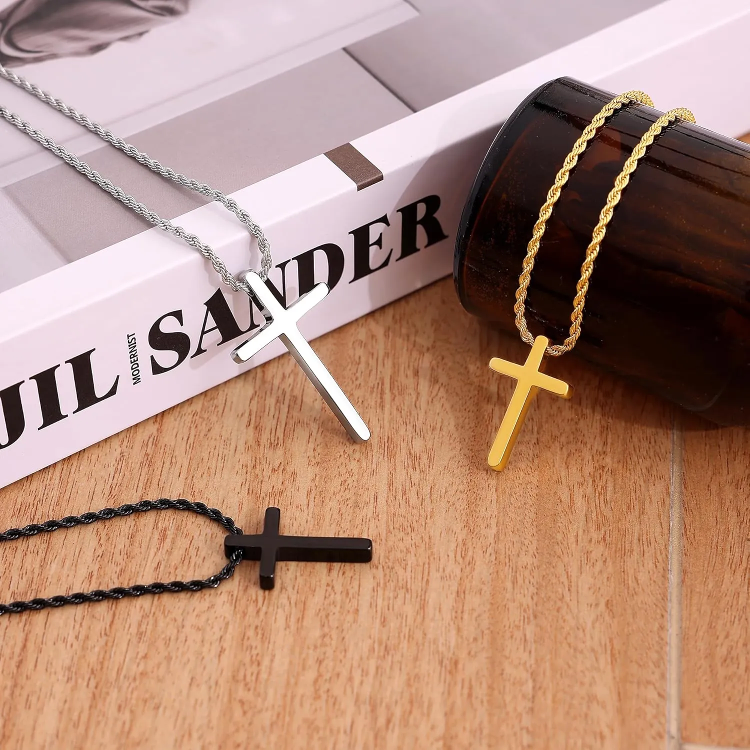 Fiusem Cross Necklace for Men, Mens Cross Necklaces with 2.5mm Rope Chain, Stainless Steel Pendant Chain 16-28 Inch