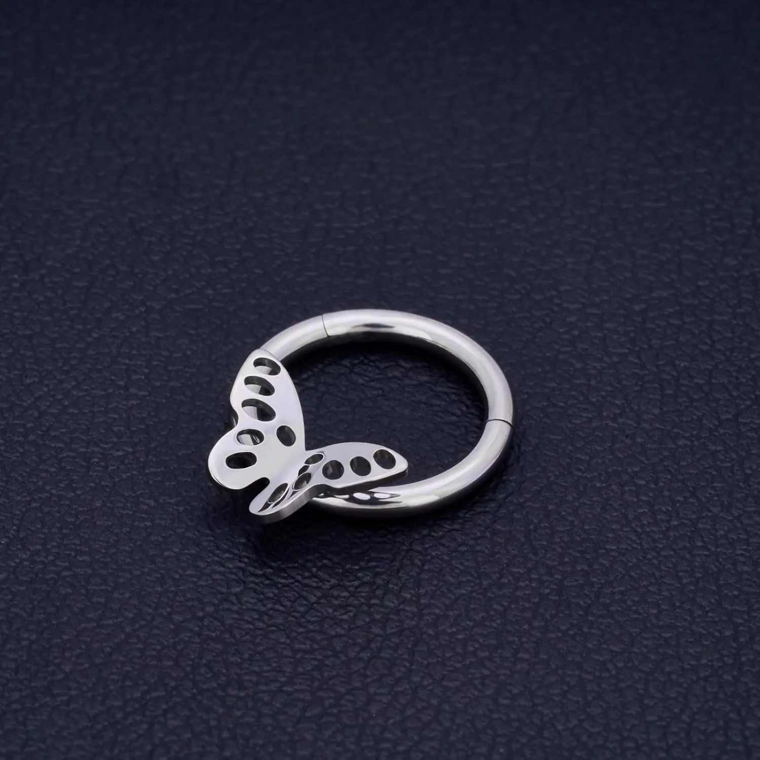 G23 Titanium Septum Rings Hypoallergenic Nose Rings Cubic Zirconia Cartilage Helix Earrings Hinged Segment Seamless Clicker Nose Rings Daith Piercing Jewelry