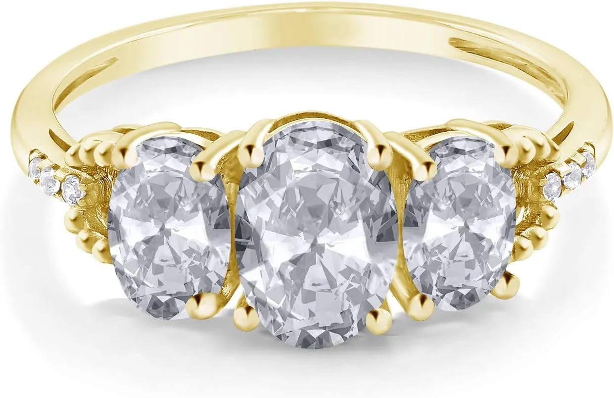 Gem Stone King 10K Yellow Gold White Topaz and Diamond 3-Stone Engagement Ring For Women |2.22 Cttw | Gemstone Birthstone | Oval 7X5MM and 6X4MM | Available In Size 5, 6, 7, 8, 9