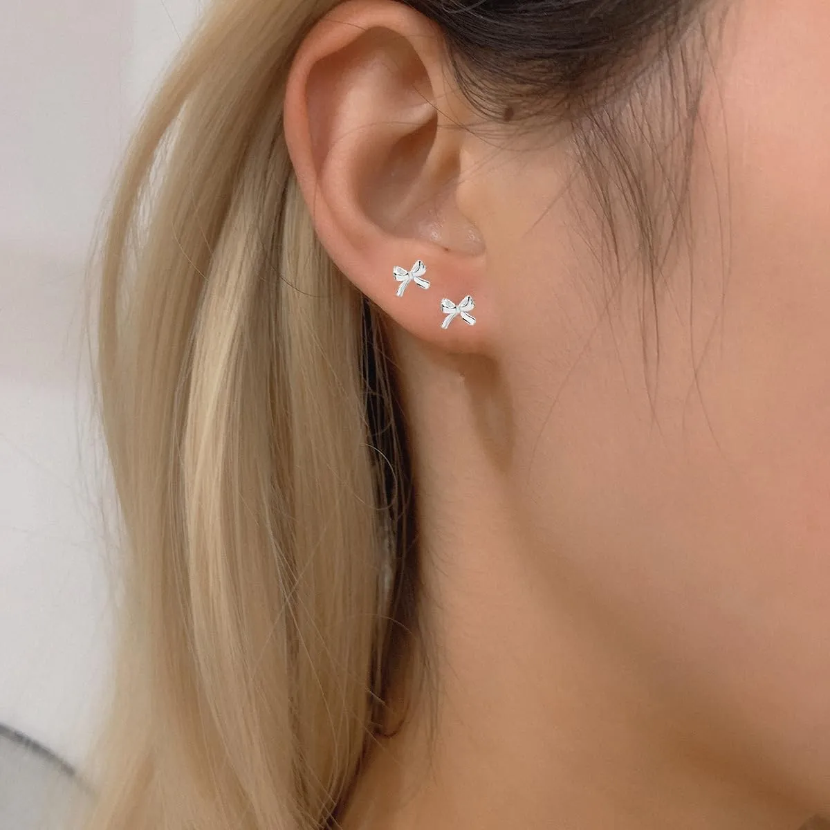 Gold Bow Earrings for Women Gold Bow Stud Earring Dainty Minimalist Simple Small Bow Earrings Jewelry for Her