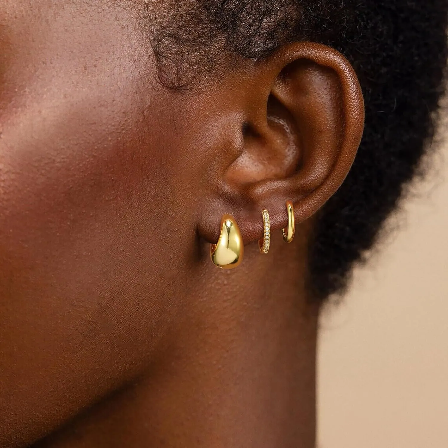 Gold Chunky Hoop Earrings for Women, Dainty 14K Gold Plated Twisted Huggie Hoop Earring Lightweight Small Hoop Earrings Hypoallergenic Thick Open Earring Set Multipack Cartilage Earring Trendy Jewelry