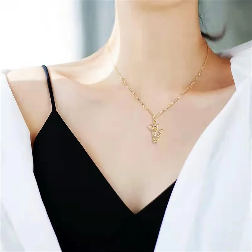Gold Crown Initial Necklaces for Women Dainty Letter A-Z Pendant Necklace 18K Gold Plated Zirconia Letter Crown Choker Necklace for Women