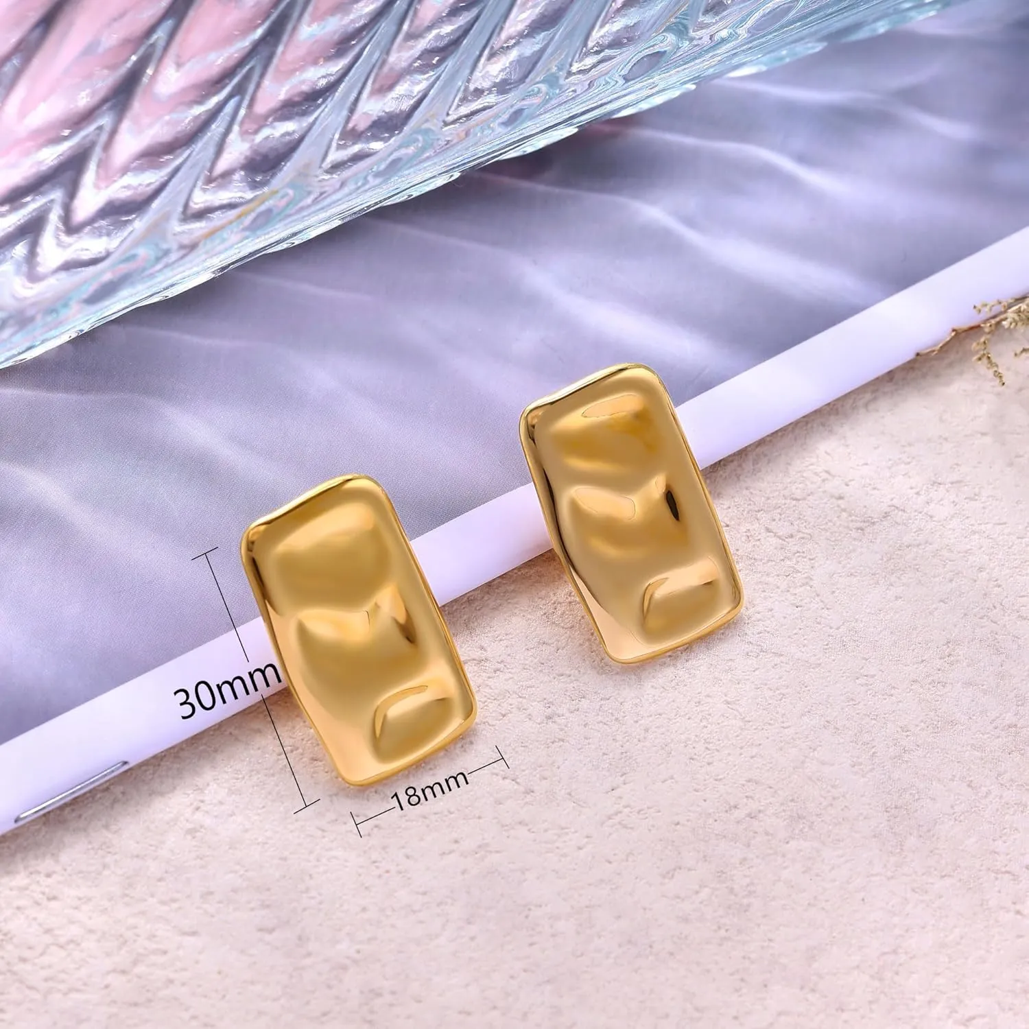 Gold Hoop Earrings for Women,Dainty Chunky Gold Earrings 14k Gold Plated Hypoallergenic Claw CZ Huggie Earrings Small Hoop Earrings for Women Trendy Simple Hoop Earrings Gold Jewelry Gifts