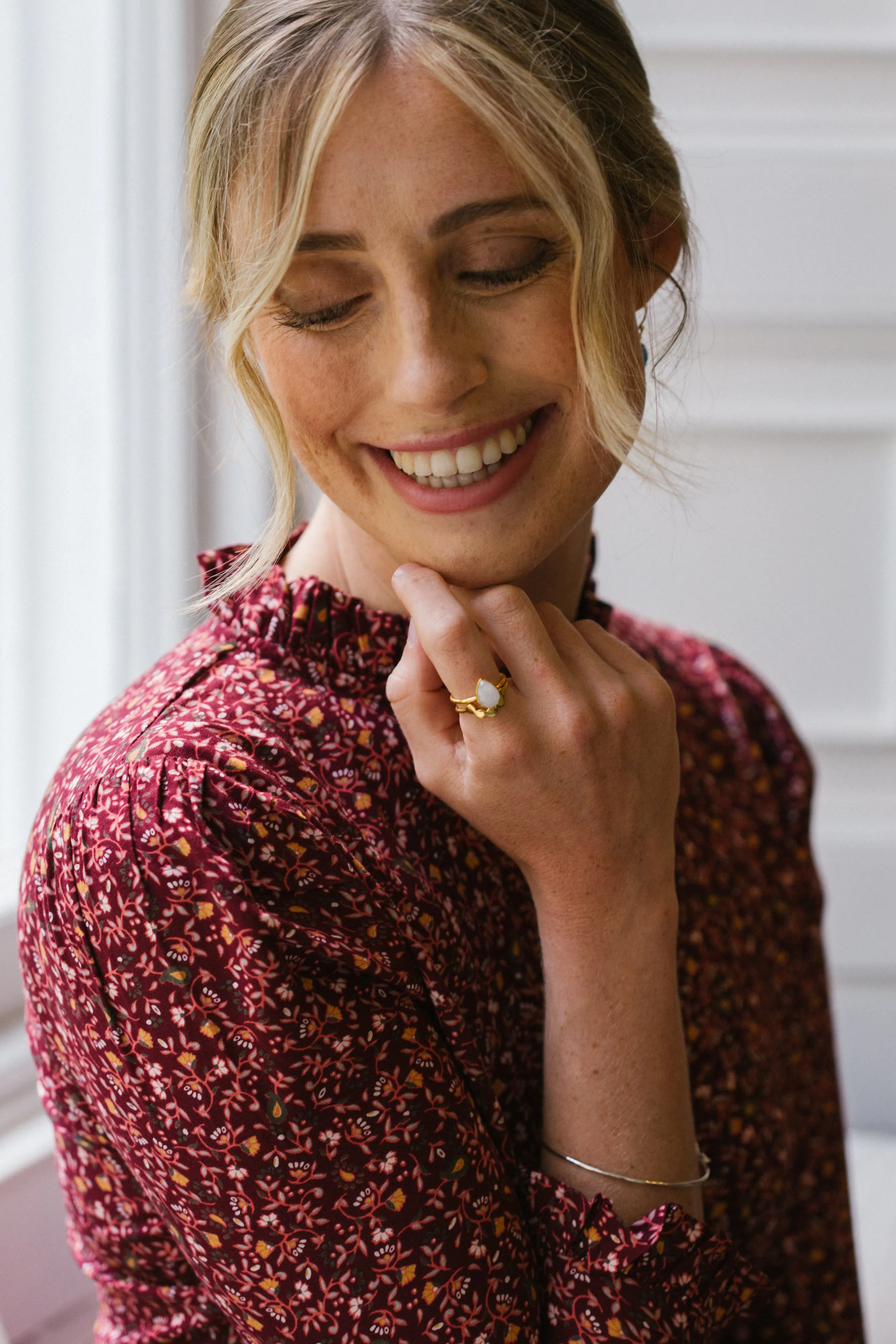 Gold Vermeil Twin Ring in Rainbow Moonstone