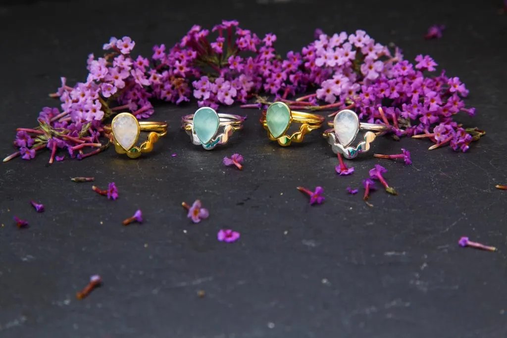 Gold Vermeil Twin Ring in Rainbow Moonstone