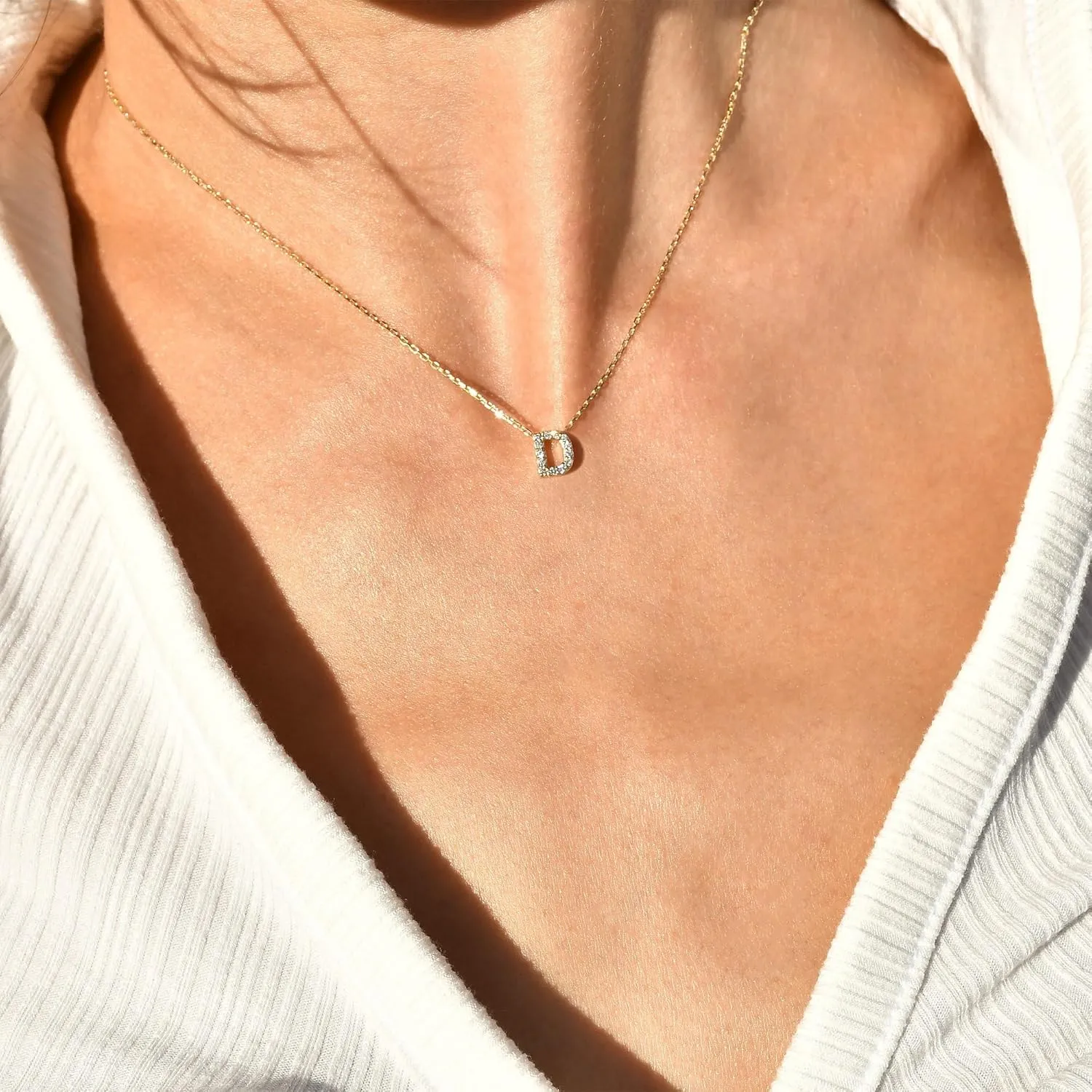 Initial Necklaces for Women Dainty Gold CZ Letter Necklace 14K Gold Plated Trendy Simple Cute Gold Choker Necklace Personalized Name A-Z Capital Necklace Jewelry Gifts for Women