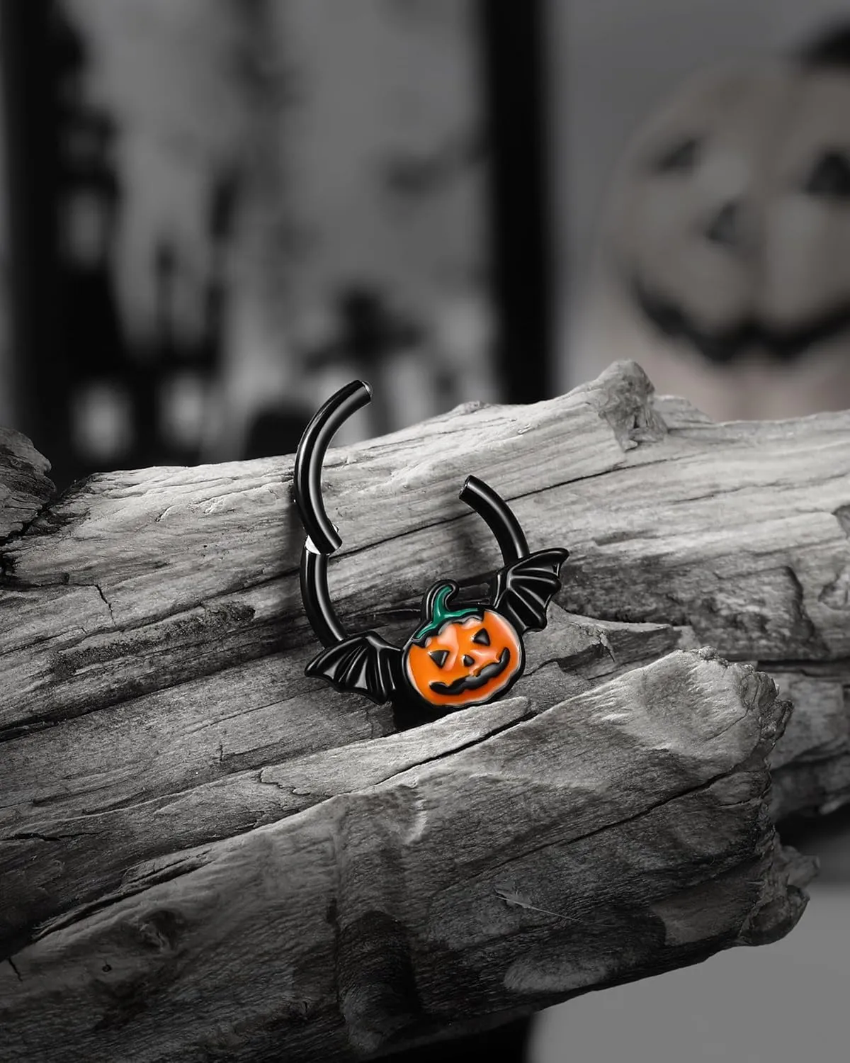 Jewseen Halloween Septum Rings Pumpkin Hinged Segment Rings Black Daith Piercing Jewelry Cartilage Hoop Earring Nose Rings Hoops for Women
