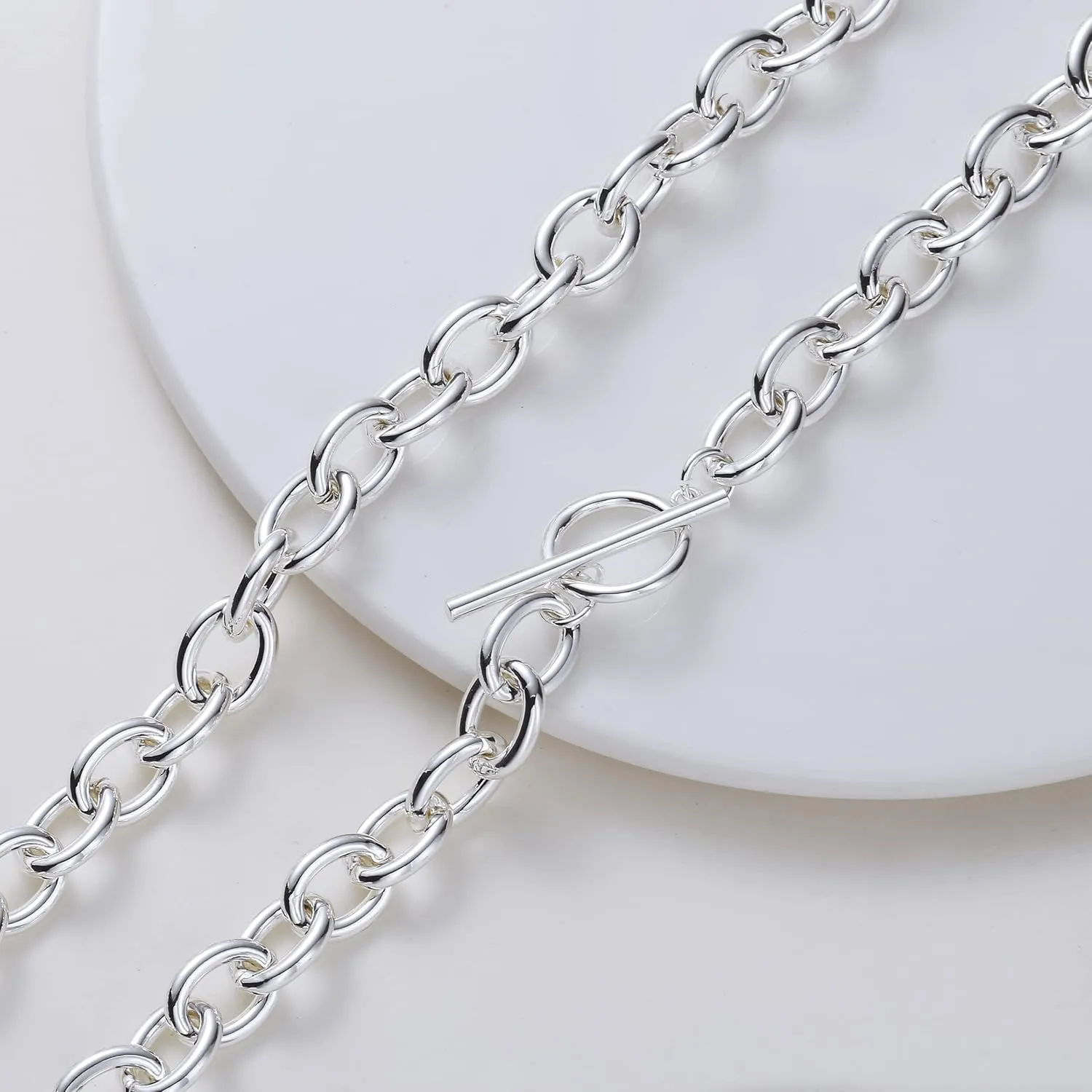 Kyerlyn Chunky Toggle Clasp Necklace for women, 18K Gold/Silver Plated Necklace Dainty Gold Toggle Chunky Pearl Simple Link Chain Necklace Vintage Fashion Jewelry