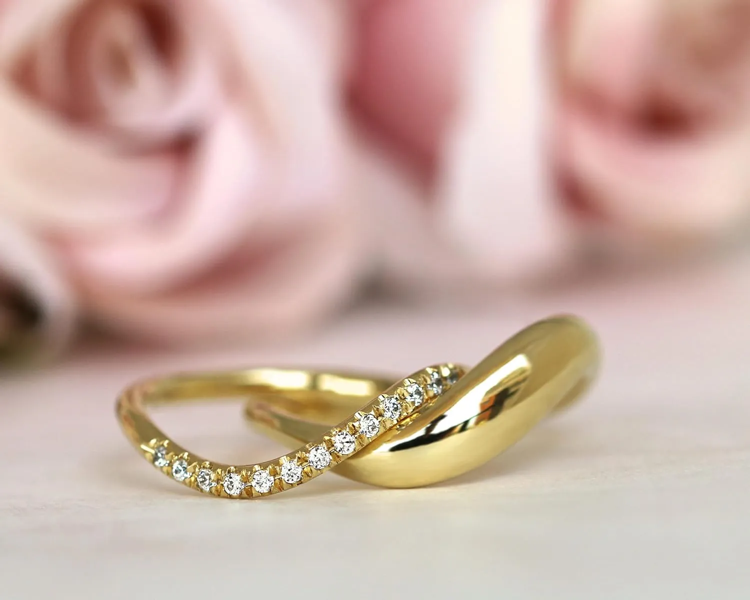 MBW Stackable Cubic Zirconia Gold Wave Rings for Women, Stacking Gold Rings That Don't Tarnish CZ Bands Statement Gold Rings Chunky 14k Gold Plated Wavy 2 Rings Set Jewelry Gifts for Women Size 5-10