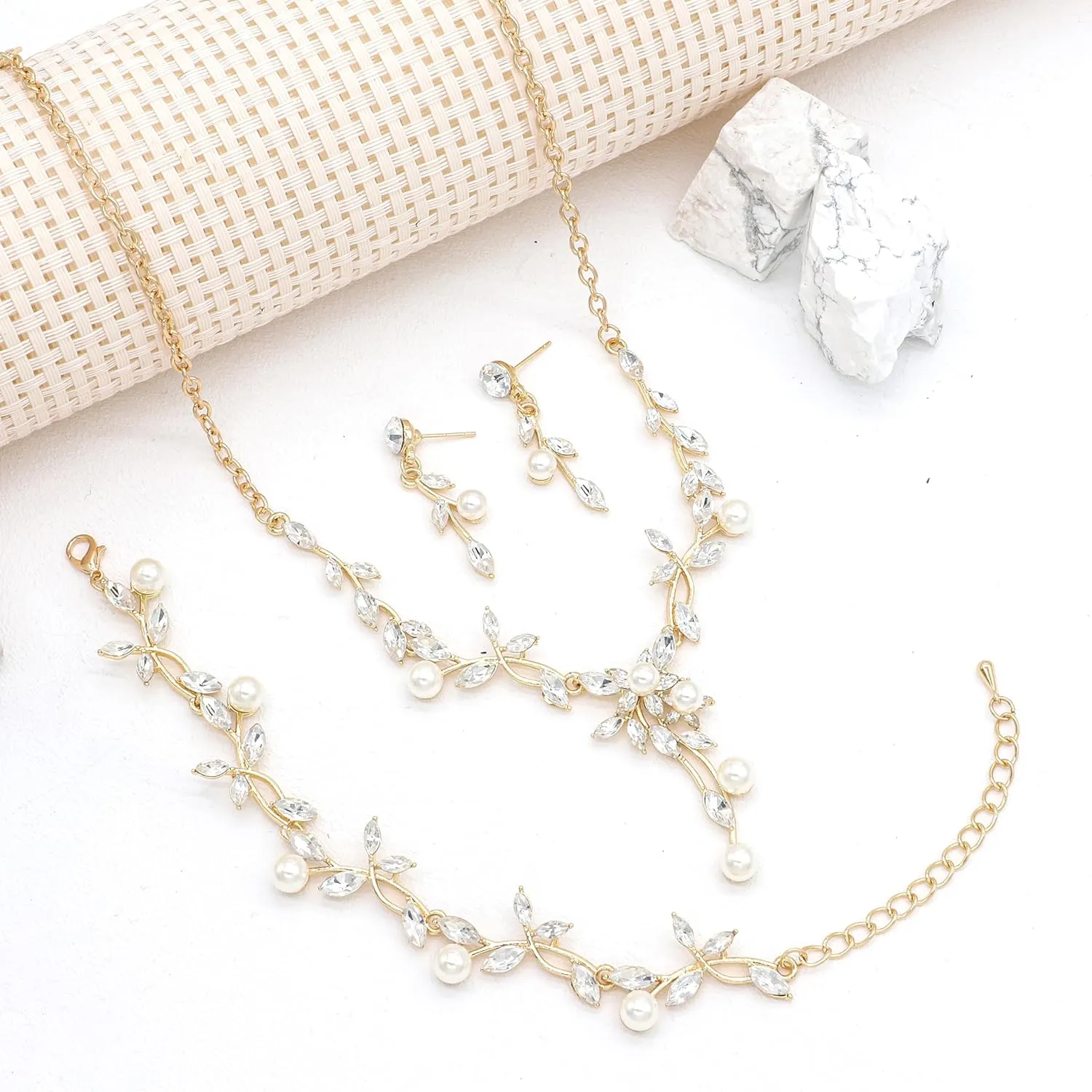 Oriamour Rhinestone Wedding Jewelry Sets for Bridal Women Crystal Necklace Bracelet Earrings Set Prom Jewelry Set for Brides