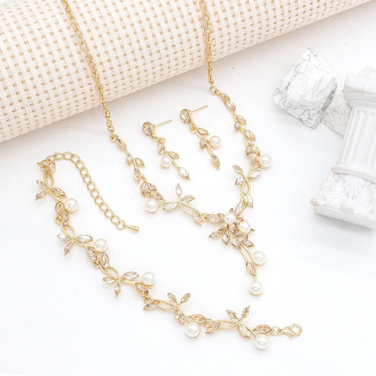 Oriamour Rhinestone Wedding Jewelry Sets for Bridal Women Crystal Necklace Bracelet Earrings Set Prom Jewelry Set for Brides