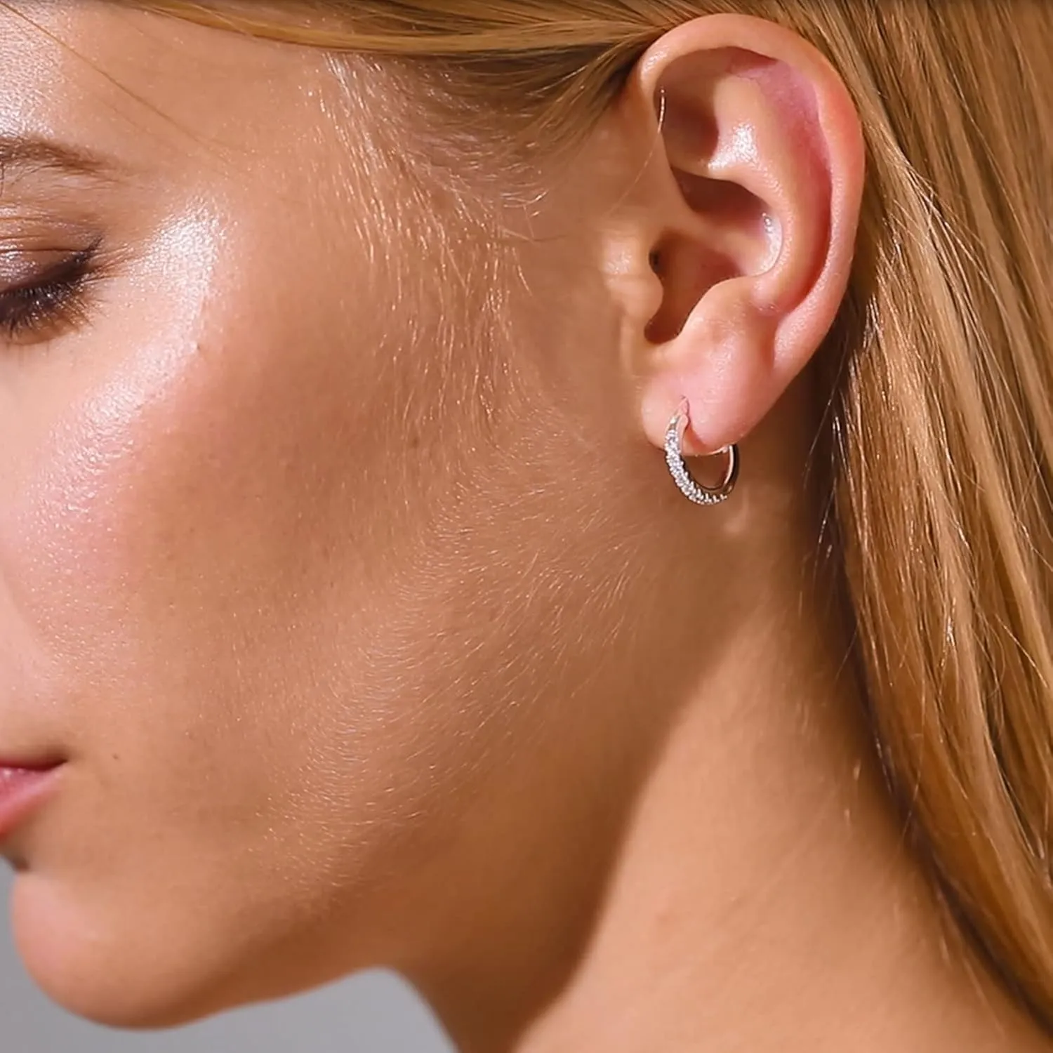 PABBEU Gold Hoop Earrings for Women Sterling Silver Post Small Gold Hoop Earrings 14k Real Gold Tiny Hypoallergenic Small Hoop Earrings Set for Women Men 13/15 /20mm