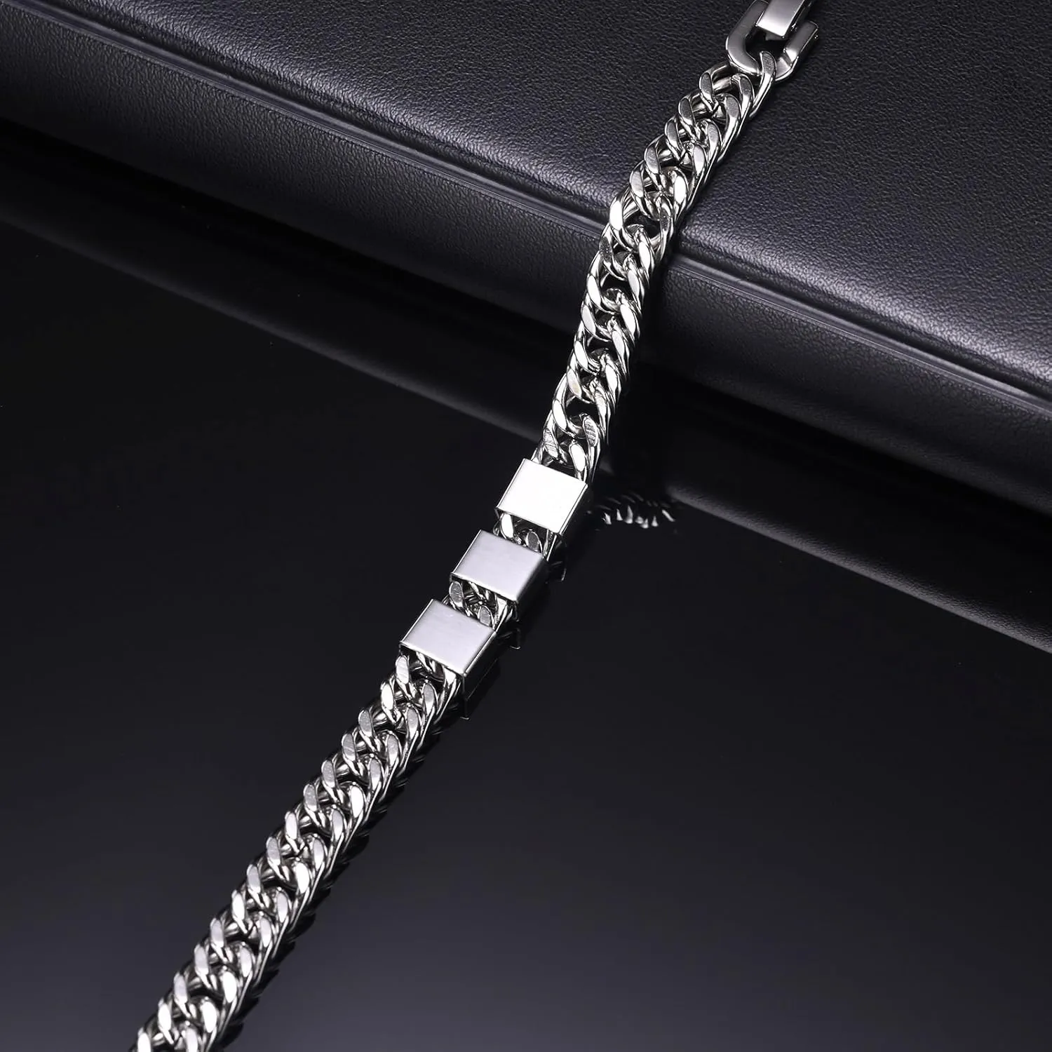 Personalized Stainless Steel Bracelet for Men - Cuban Chain Bracelets with Custom Beads Name Engrave Id Bracelet Father's Day Mens Jewelry Gifts for Dad Husband Brother Grandpa, Send Gift Card Box