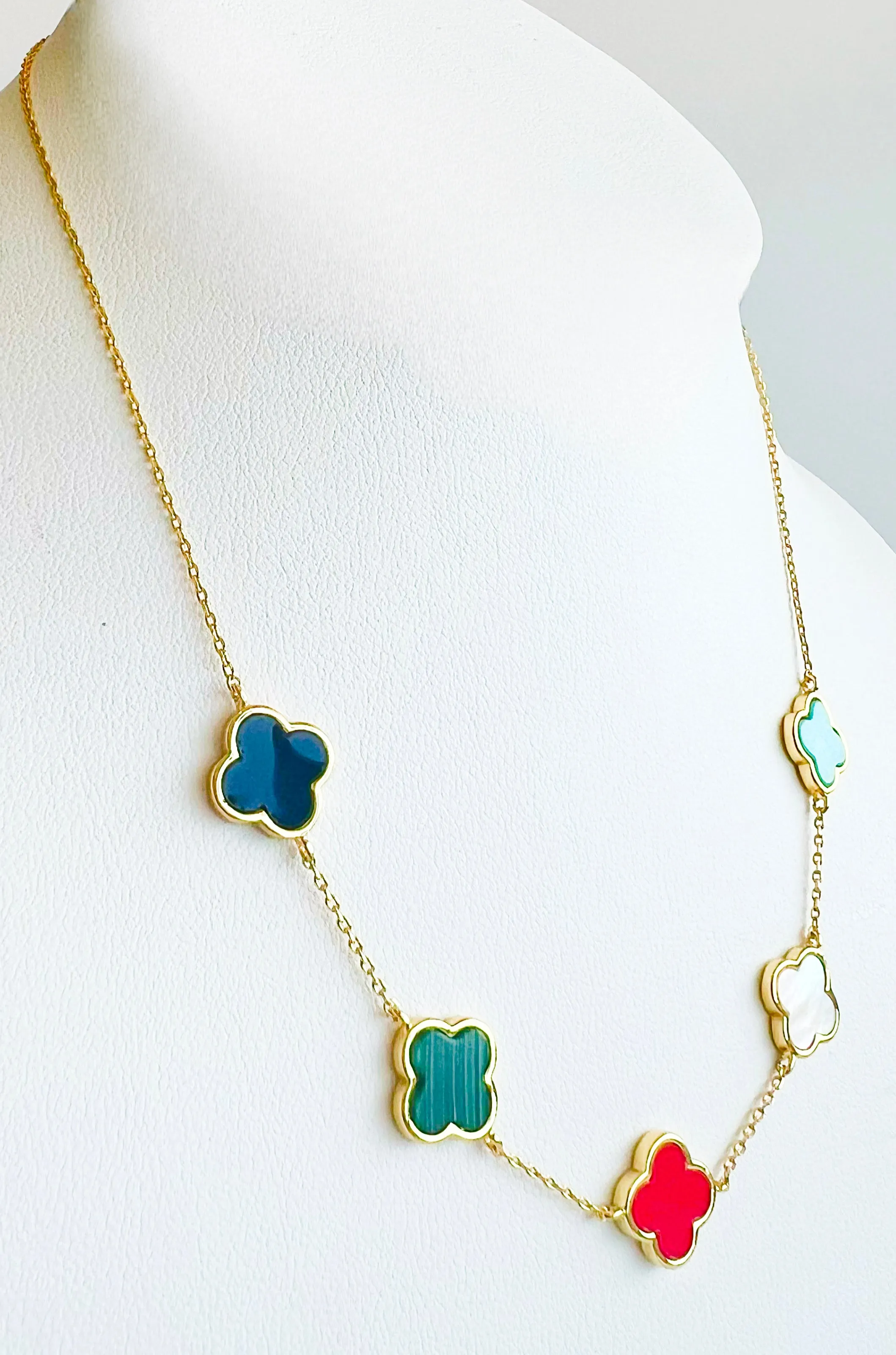 Quatrefoil Link Necklace - Colorful