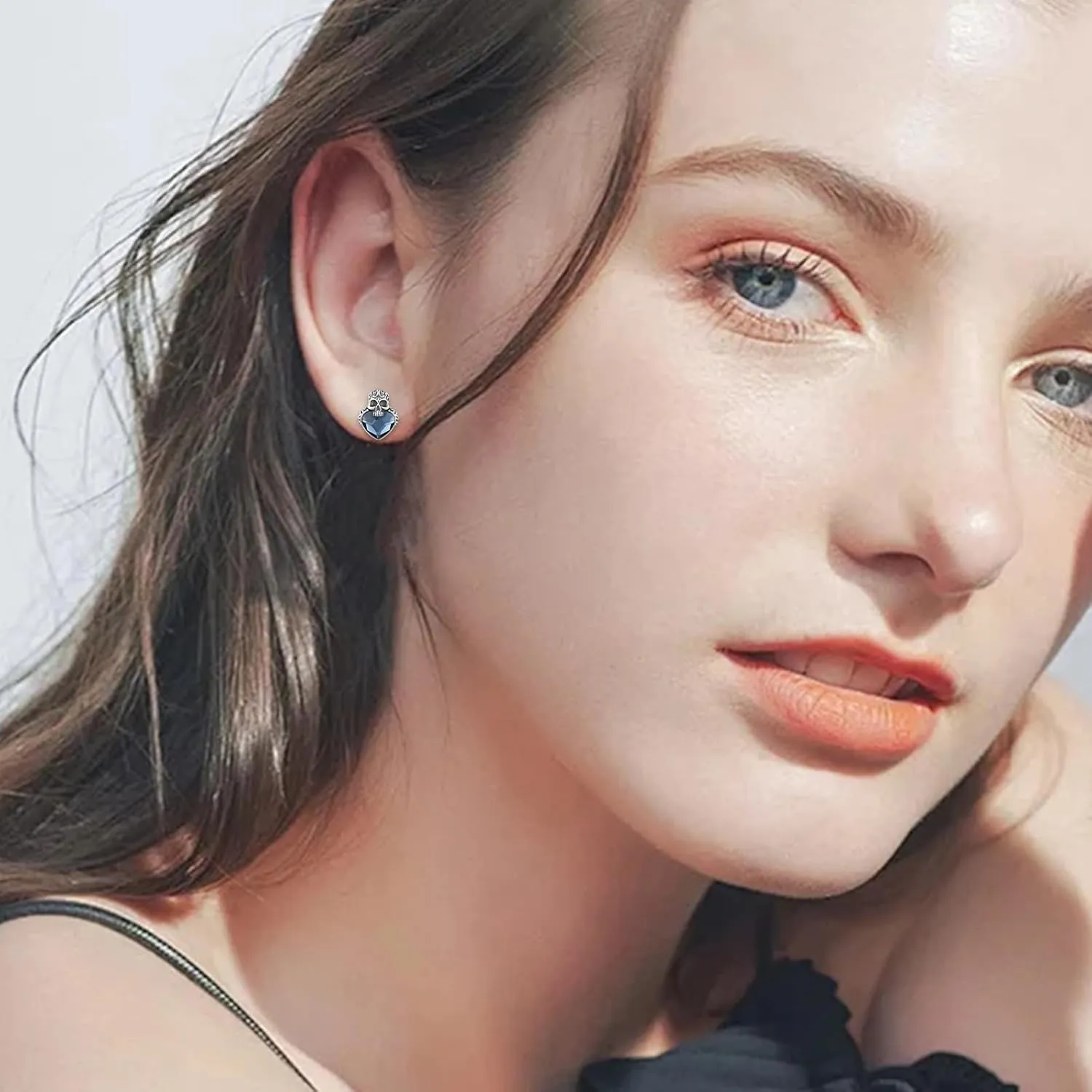 Skull Earrings for Women Men 925 Sterling Silver Skull Stud Earrings Gothic Earrings Halloween Jewelry Gifts for Women Men