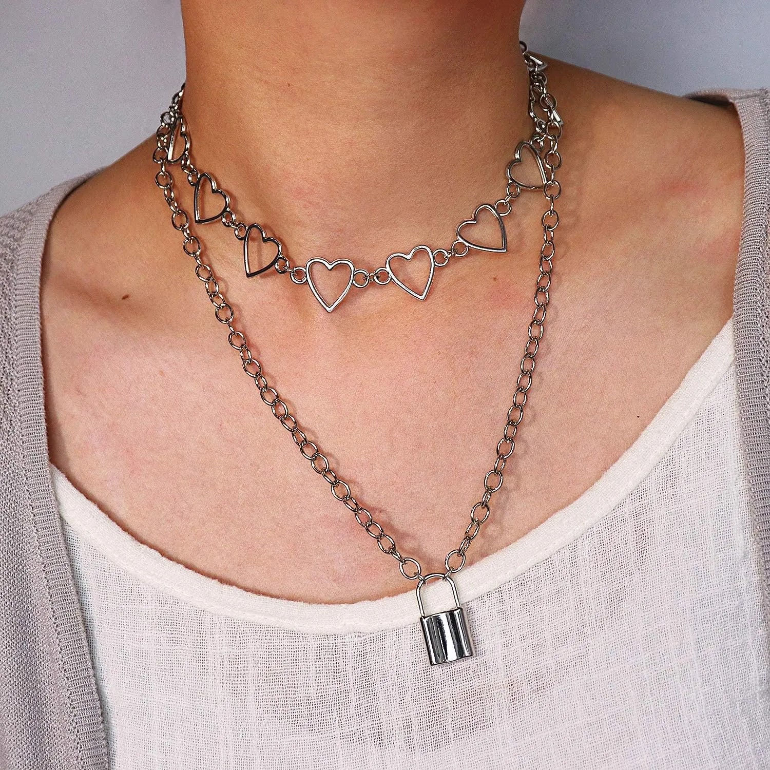 Suyi Choker Necklace - Simple Geometric Circle Choker Statement Clavicle Necklace for Women Necklace Jewerly