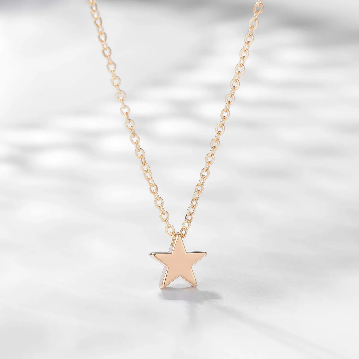 Valloey Rover Gold Necklace for Women 14K Gold Plated Circle Cubic Zirconia Pendant Necklace Dainty Twist Rope Chain Necklace Simple Jewelry Gift for Women