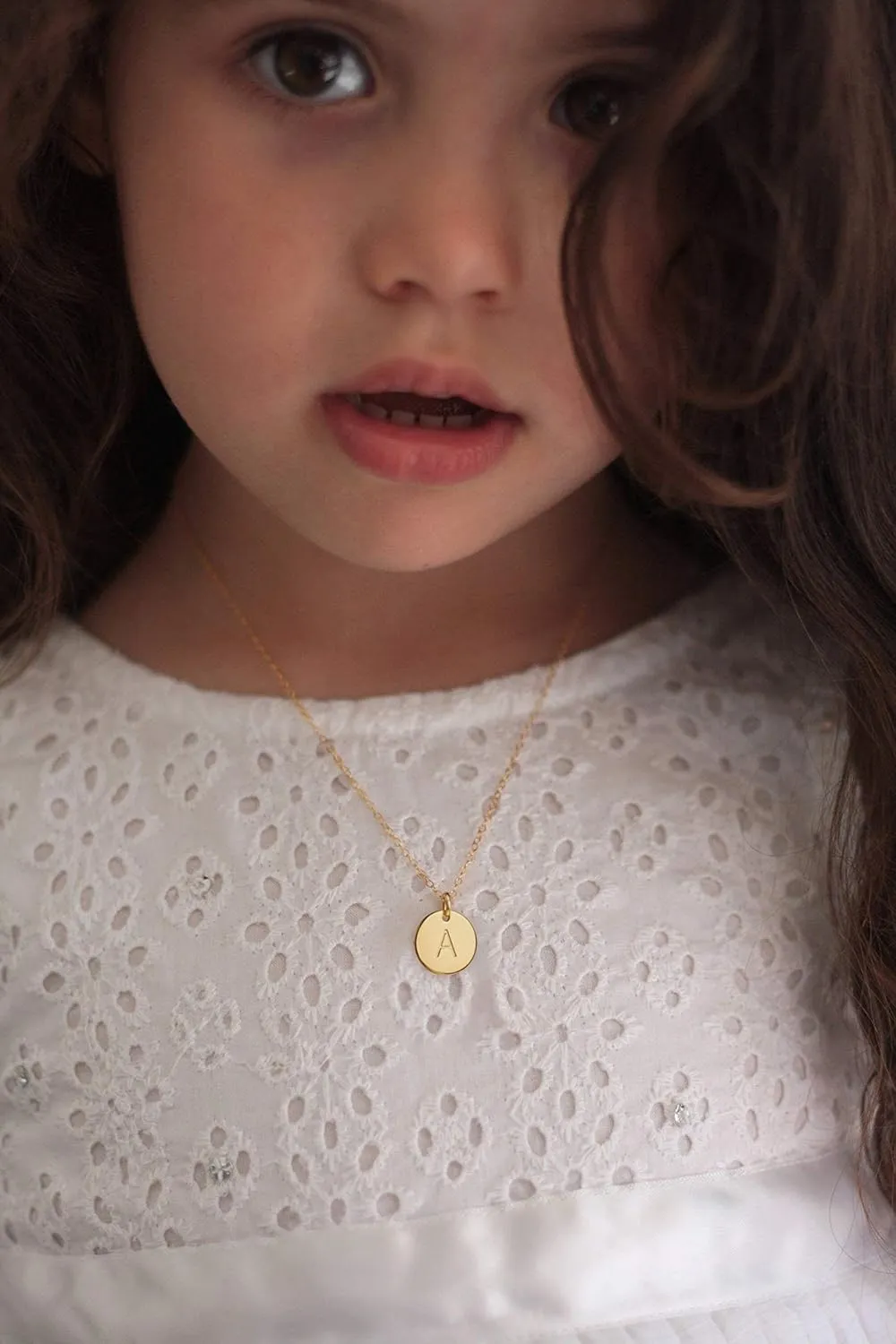 Valloey Rover Initial Necklaces for Women 14K Gold Plated Dainty Letter Necklce Round Coin Disc Pendant Double Side Engraved A-Z Necklace Personalized Jewelry Gift for Women