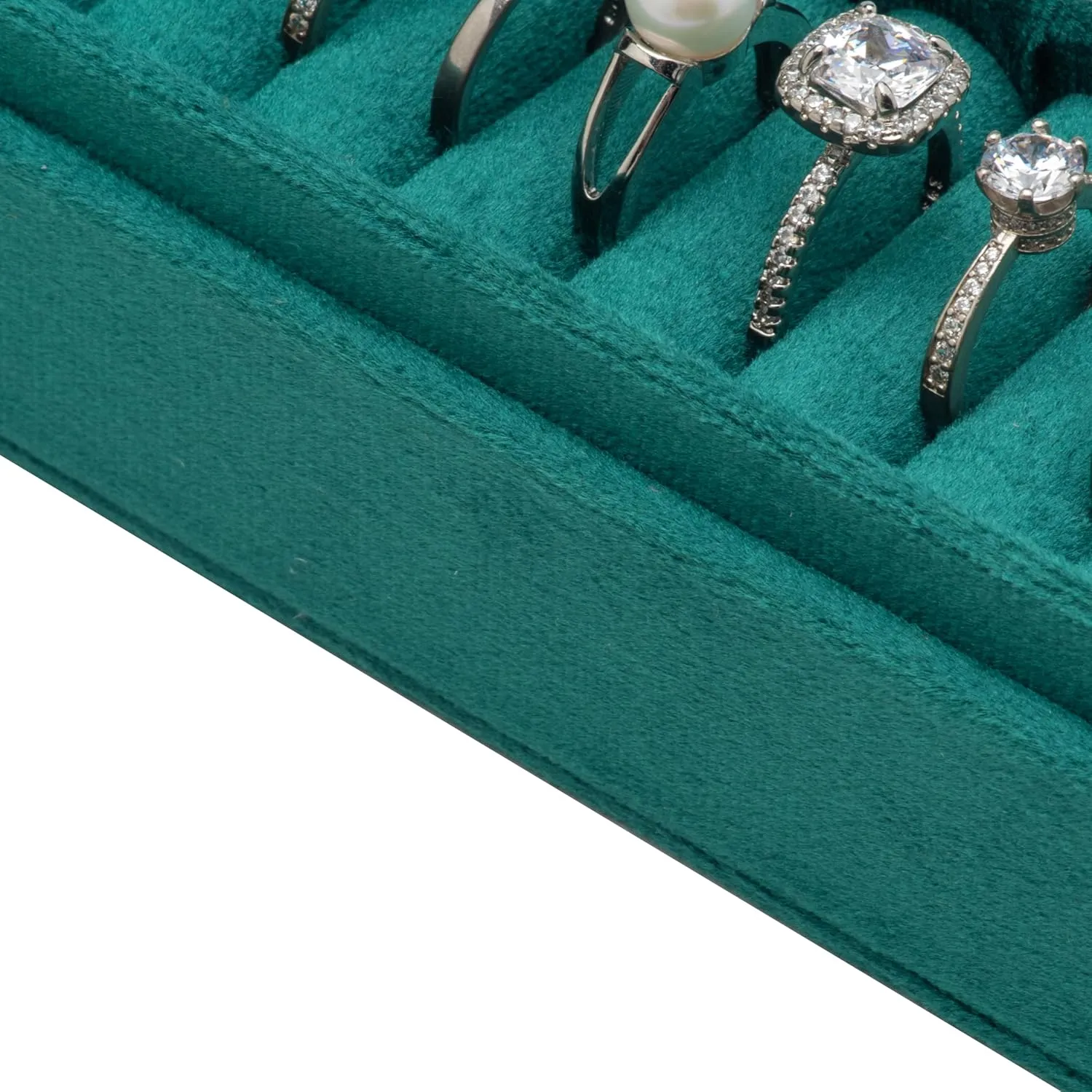 Velvet Small Multiple Ring Box Portable Organizer Display Storage Travel Case Jewelry Earring Holder for Wedding Birthday Christmas Day (Green)