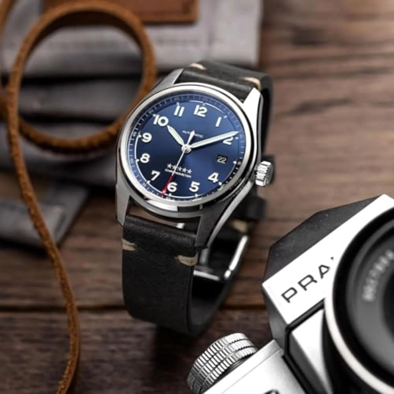 Vintage Simple Handmade Certified Genuine Italian Leather Replacement Watch Strap. Stylish and Durable Mens Wristwatch Strap. Simple double stitching. Easy to Fit - 18mm, 19mm, 20mm, 21mm, 22mm