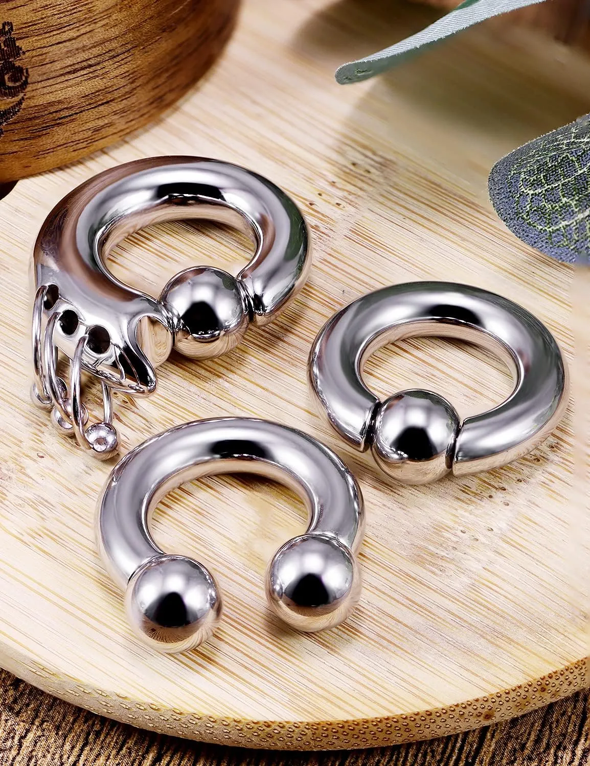 Vsnnsns 2G 4G 6G 8G Septum Rings Surgical Steel Heavy Gauges Earrings for Stretching Internally Threaded Horseshoe Septum Nose Rings Weights Captive Bead Earrings Hoops Silver Black Rainbow Rose Gold