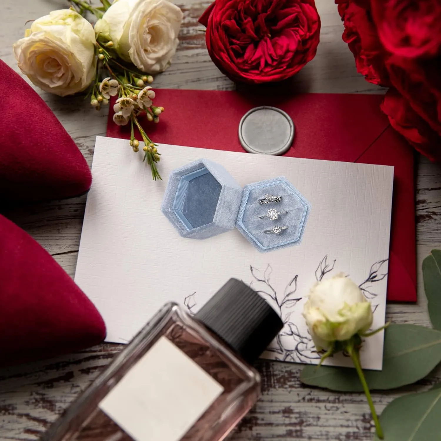 WantGor Velvet Jewelry Ring Box, 3 Slots Hexagon Ring Gift Box Vintage Ring Display Holder Case for Wedding Ceremony Proposal Engagement (Blue)